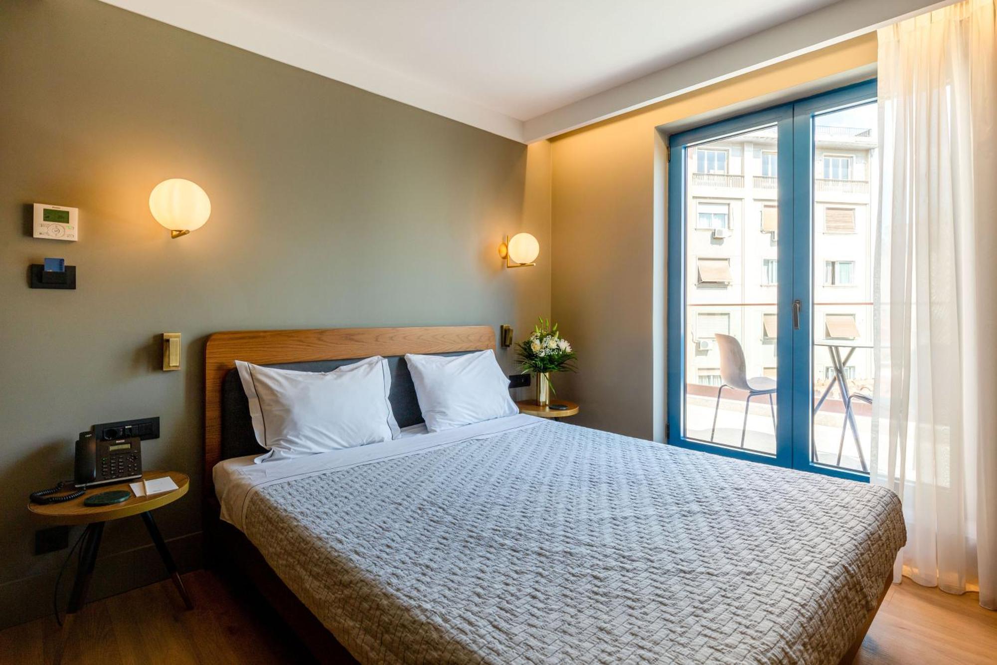 Spacious Room Balcony,1547238802:JPEG