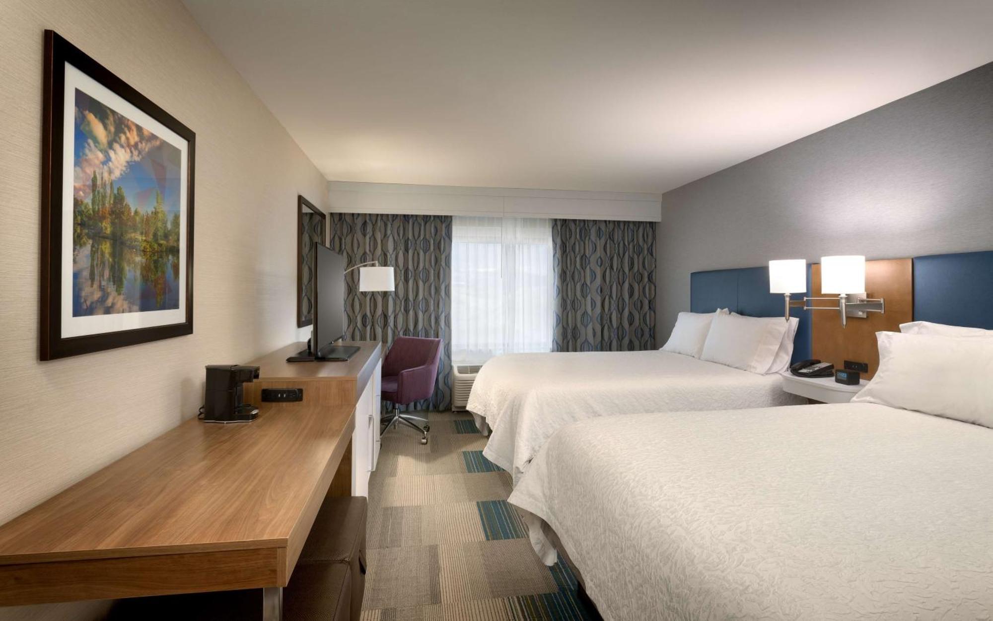 Room Two Queen Beds Non-Smoking