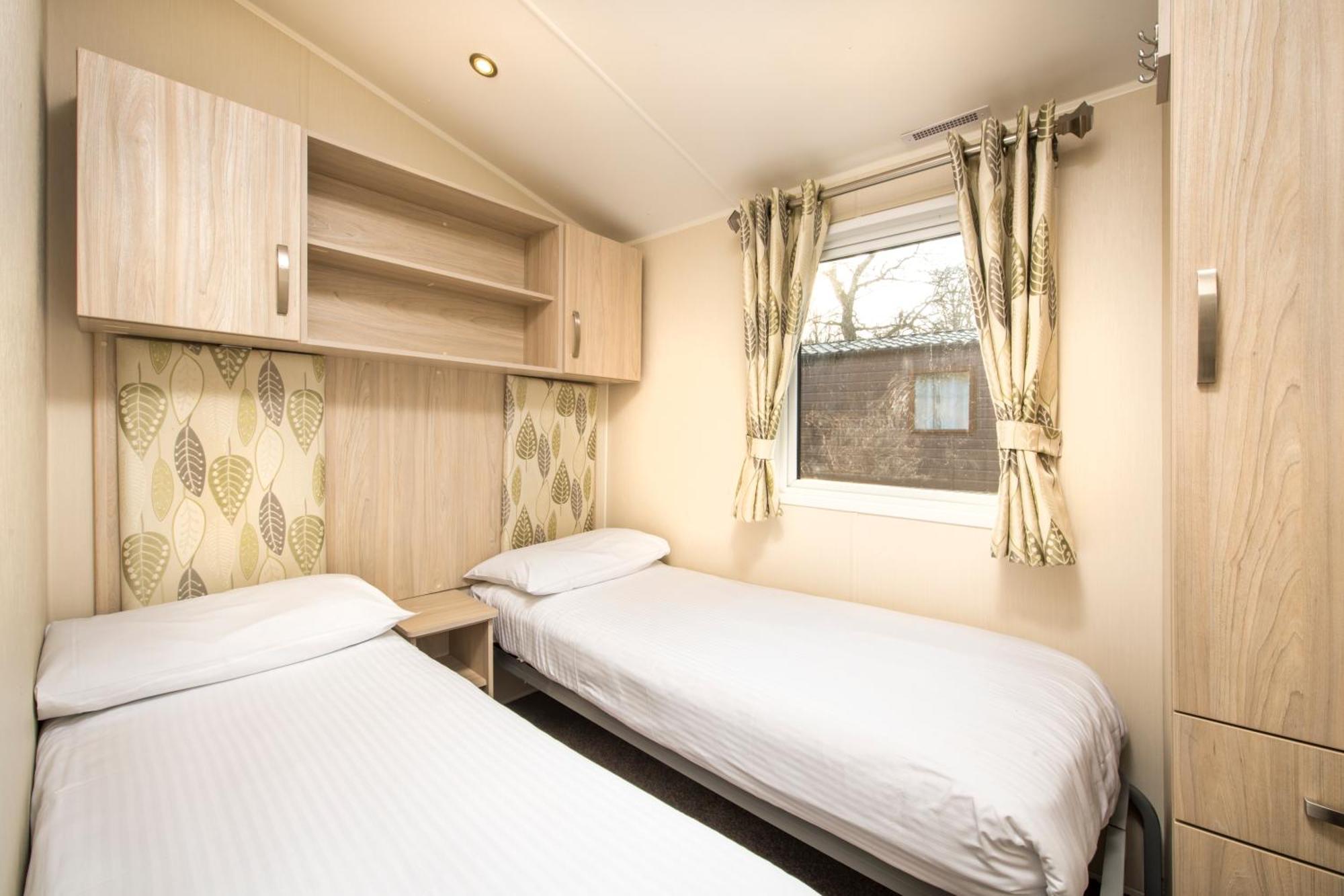 3 Bedroom Silver Caravan Lodge