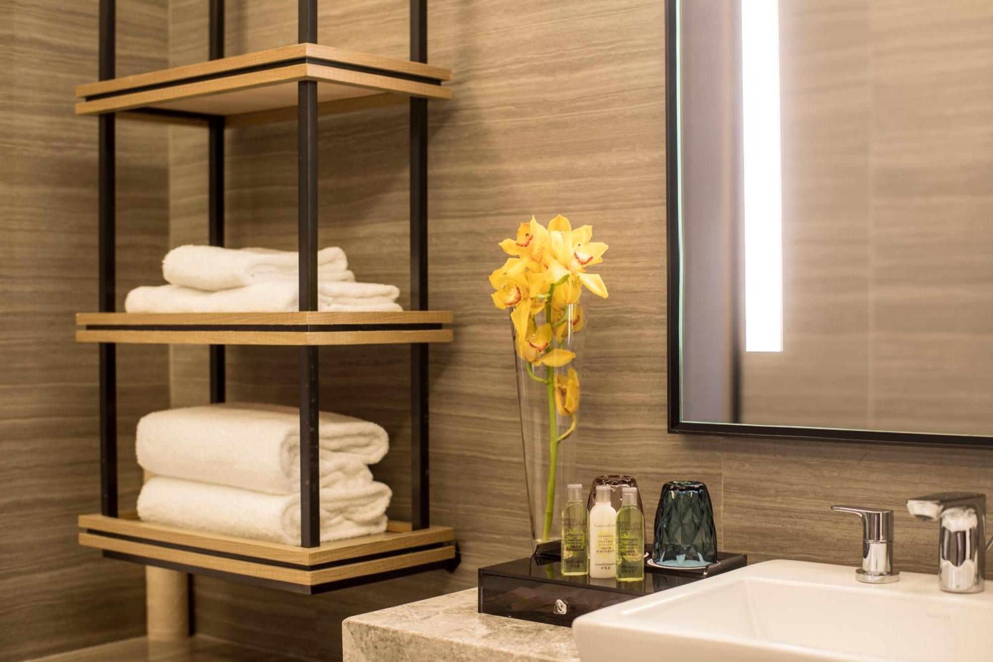 King Guest Room
