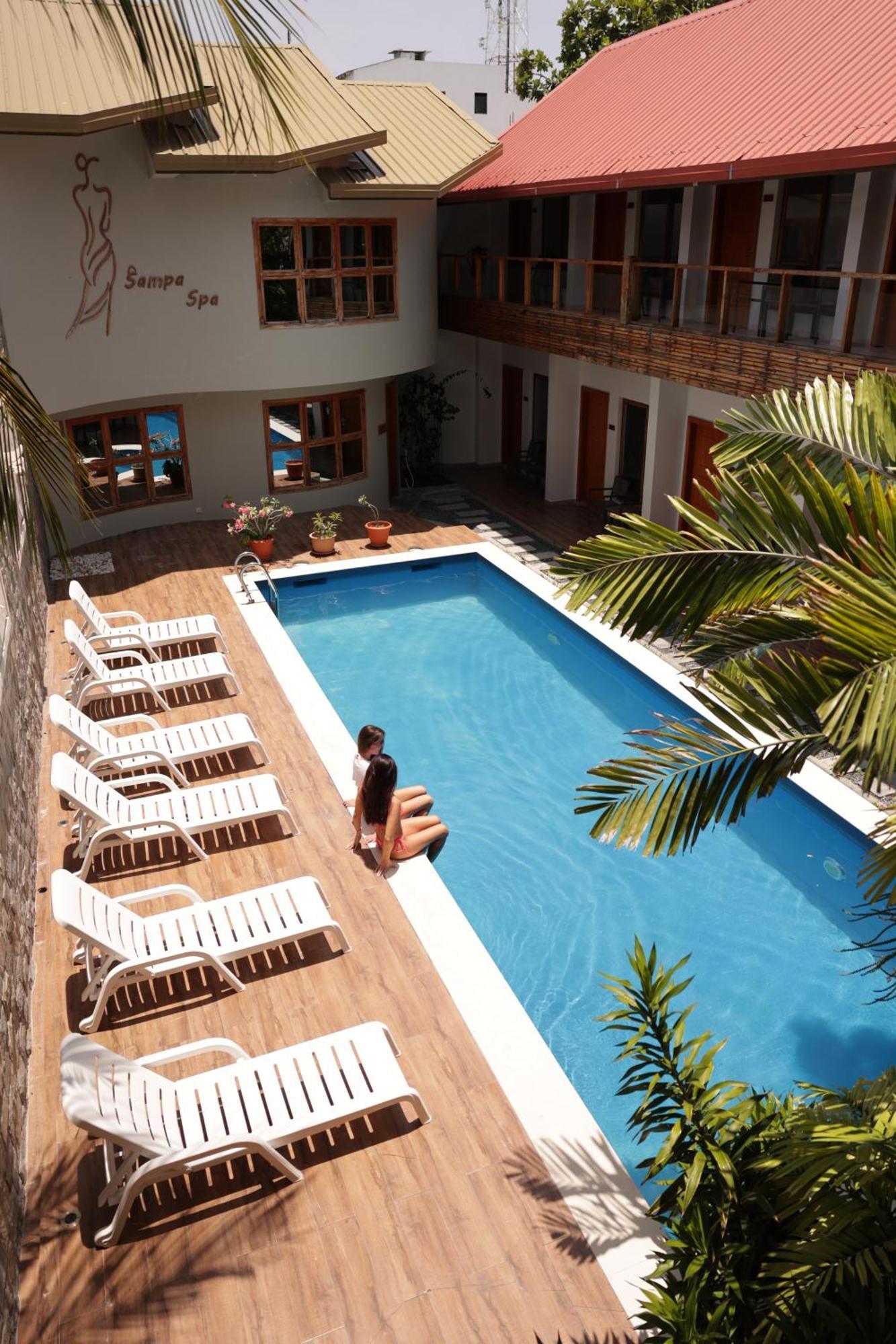 Deluxe Double Room Pool View