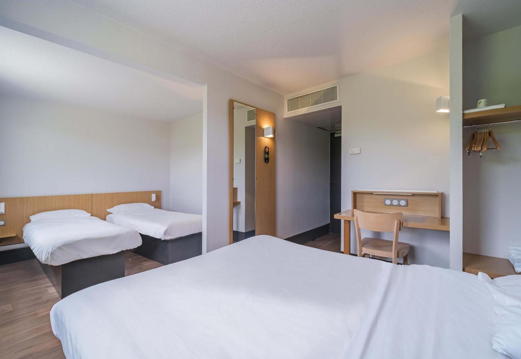 Quadruple Room Non-Smoking
