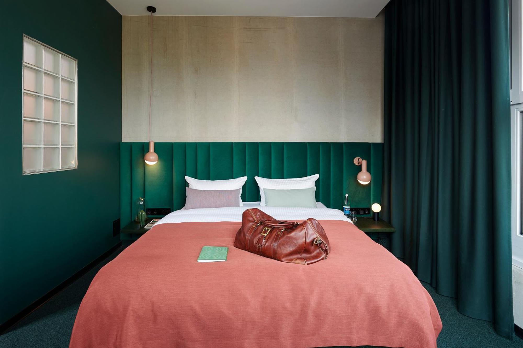 Standard Double Room,1549150003:JPEG