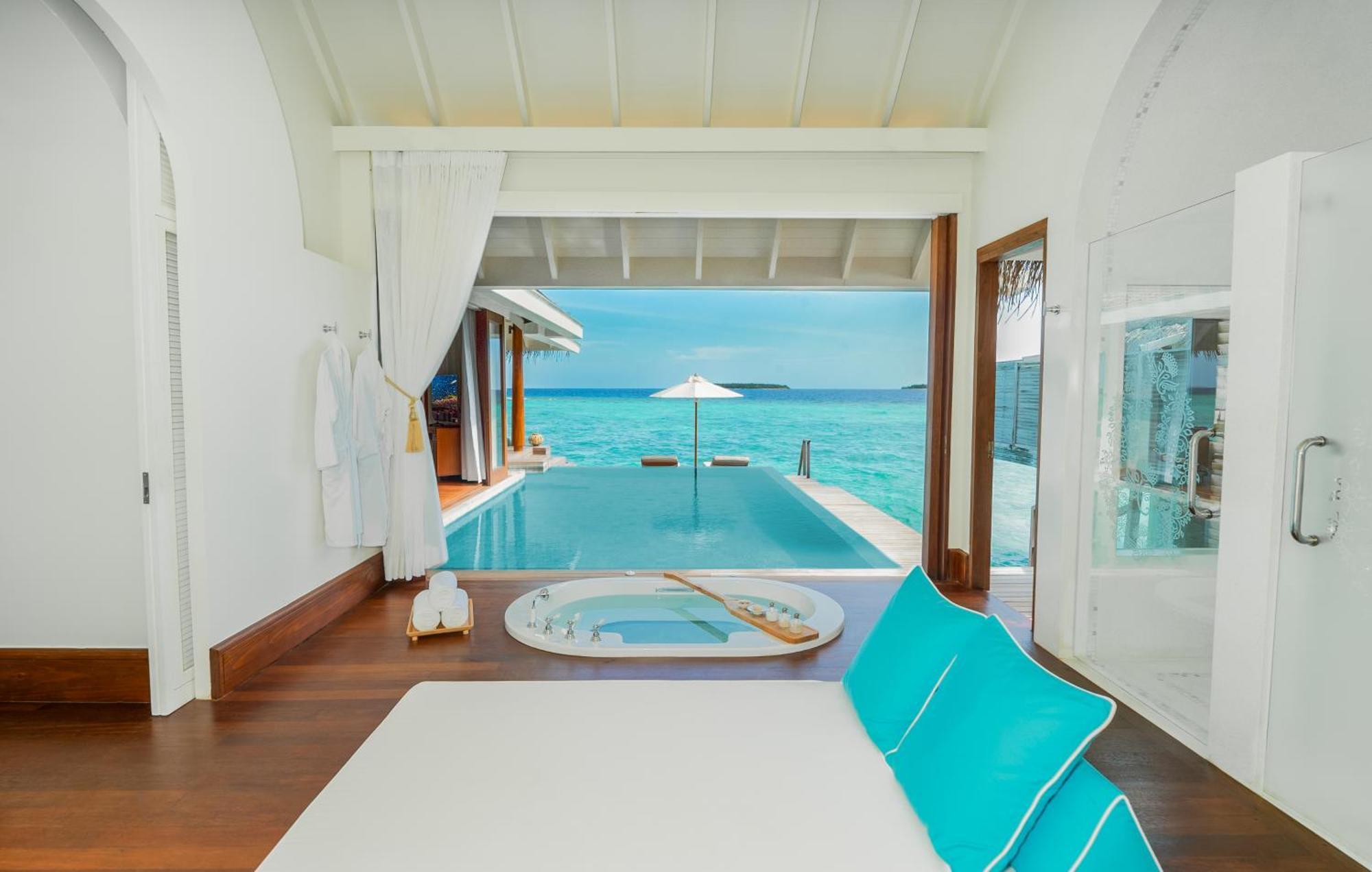 Villa sobre a Água com Piscina Privada