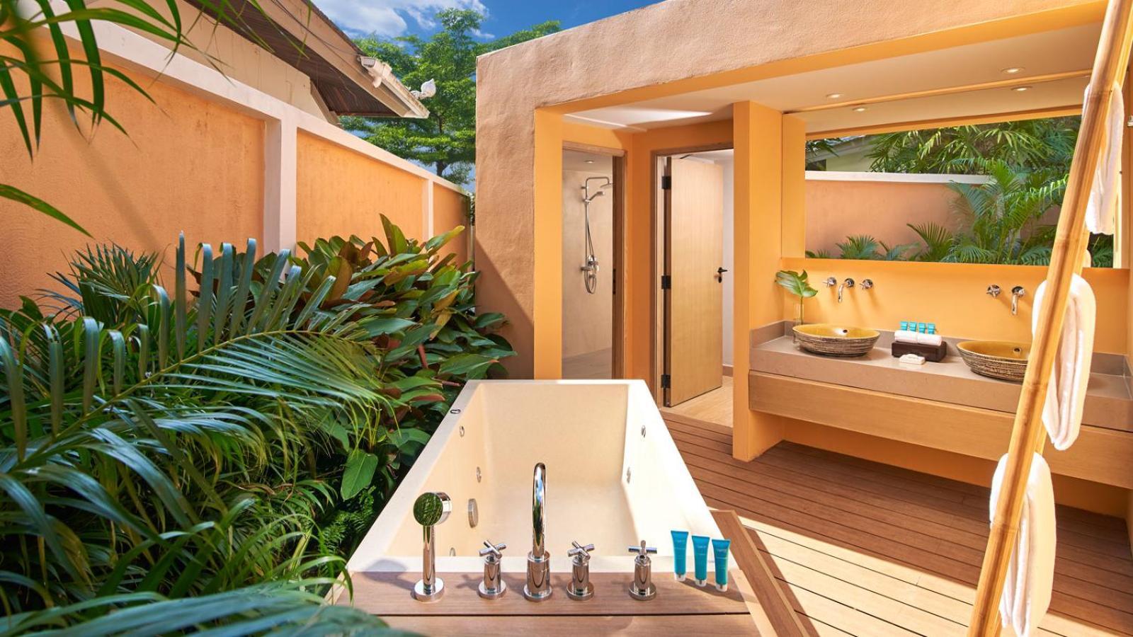 Villa com 2 Quartos e Piscina Privada