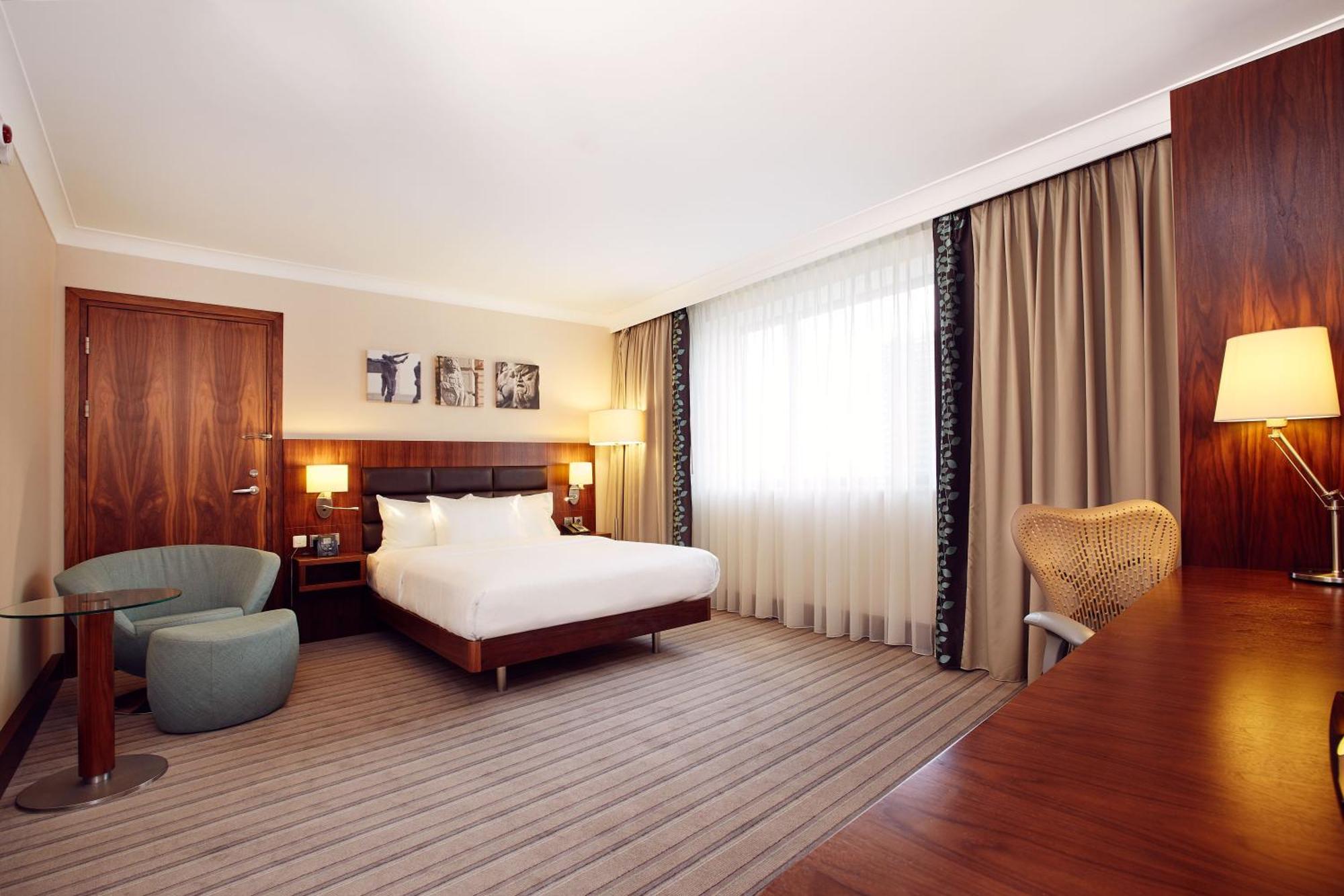 Zimmer mit Queensize-Bett – barrierefrei