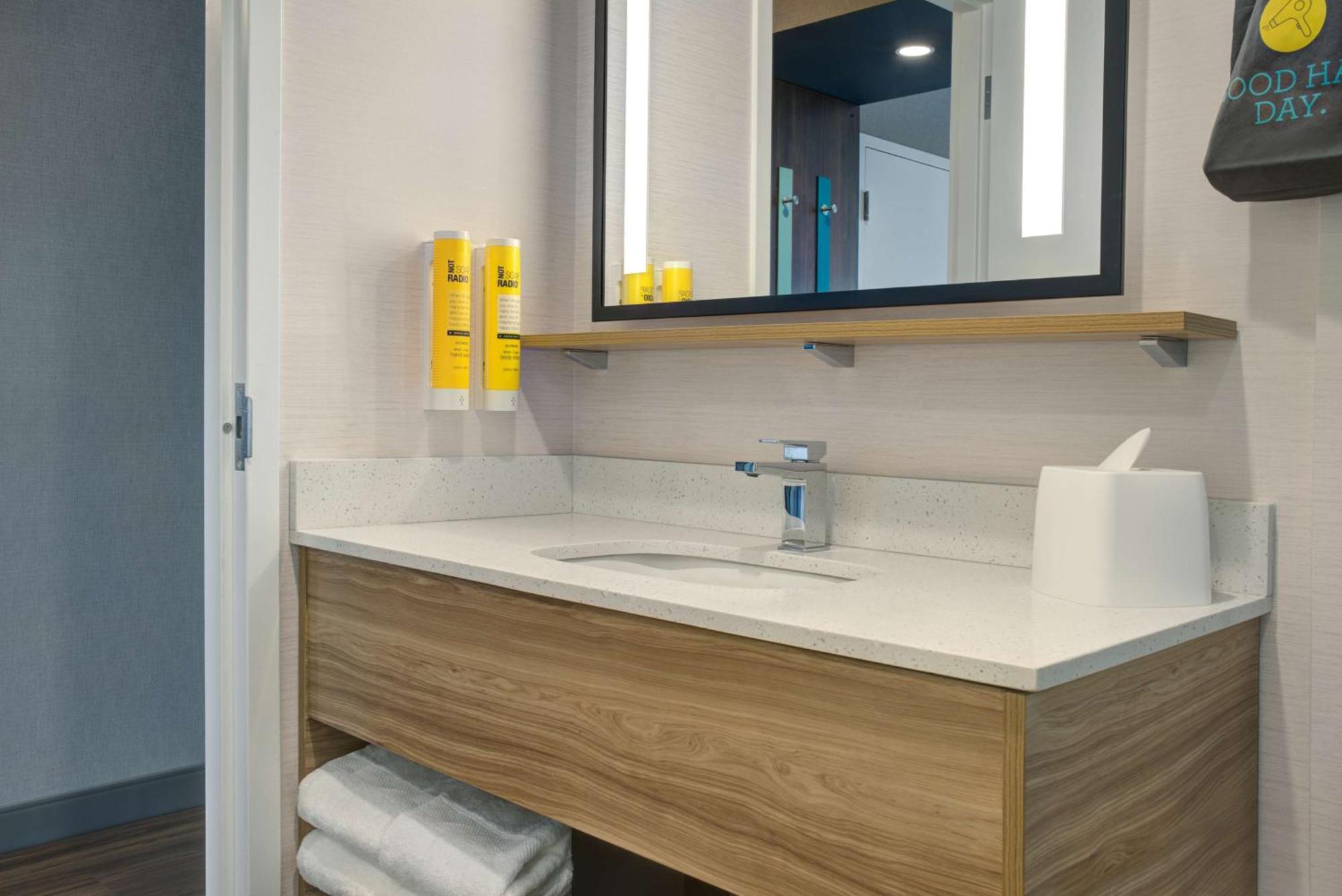 King Room Walk Shower