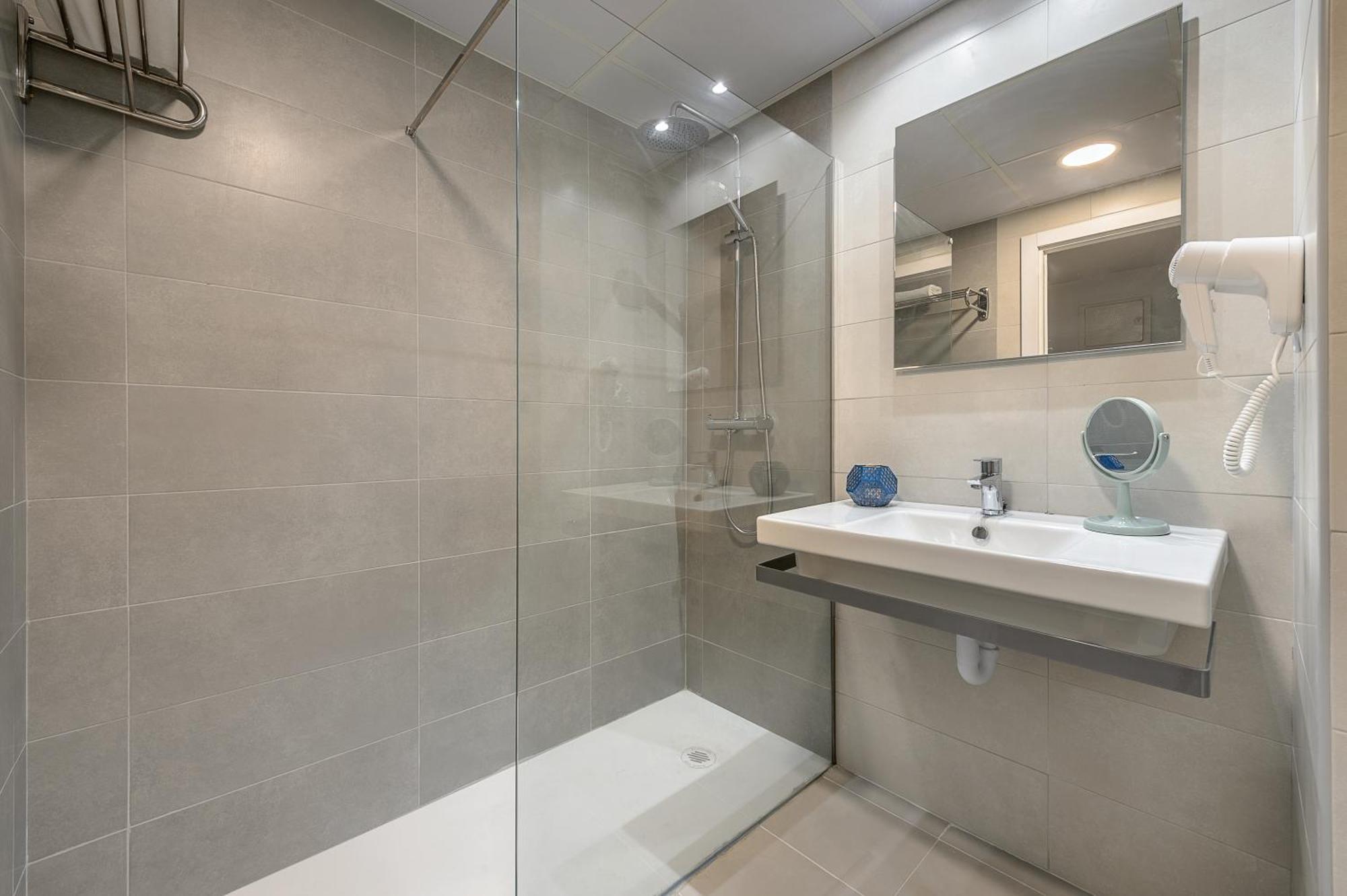 Quarto Twin Superior com Vista Mar