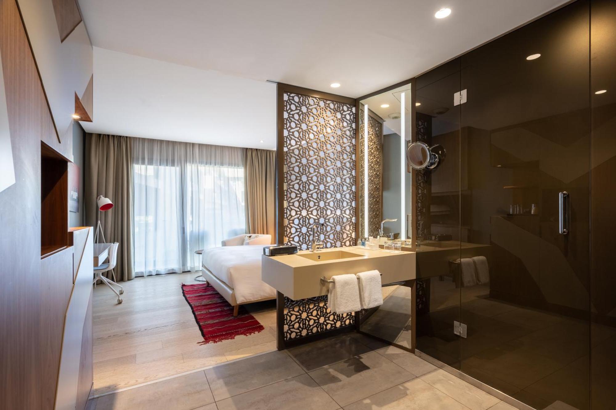 Superior Room Balcony,1551148705:JPEG