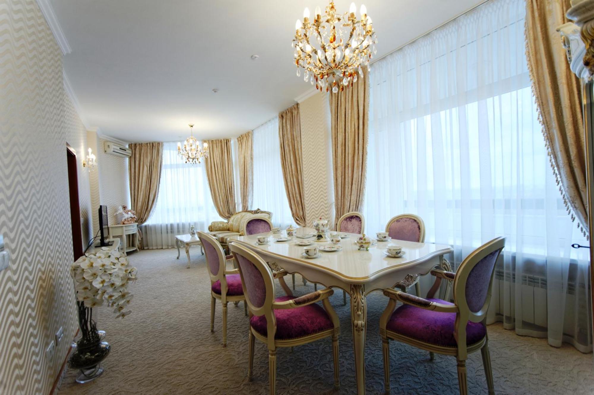 King Suite