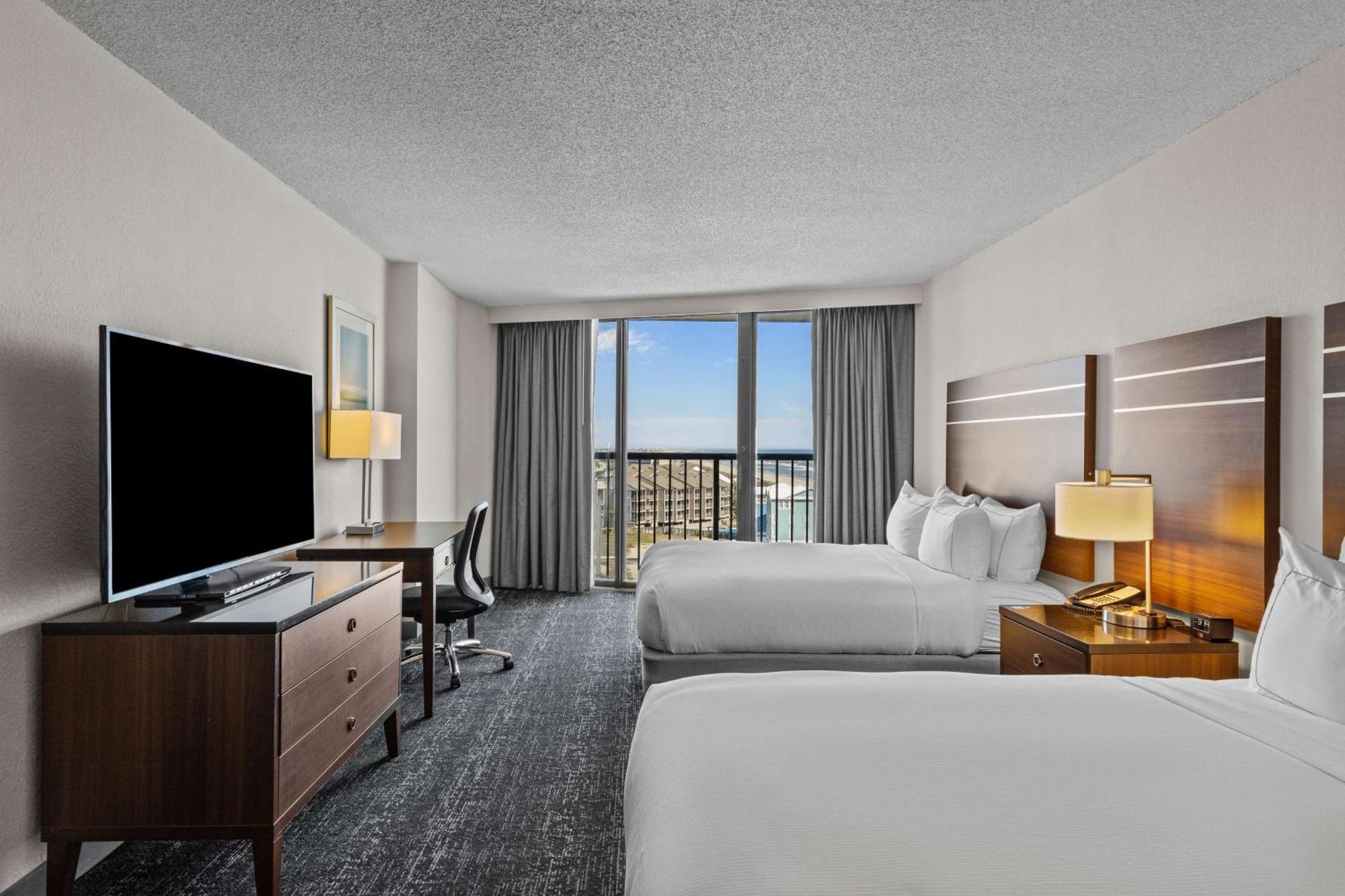 Queen Room Two Queen Beds Ocean View Non-Smoking