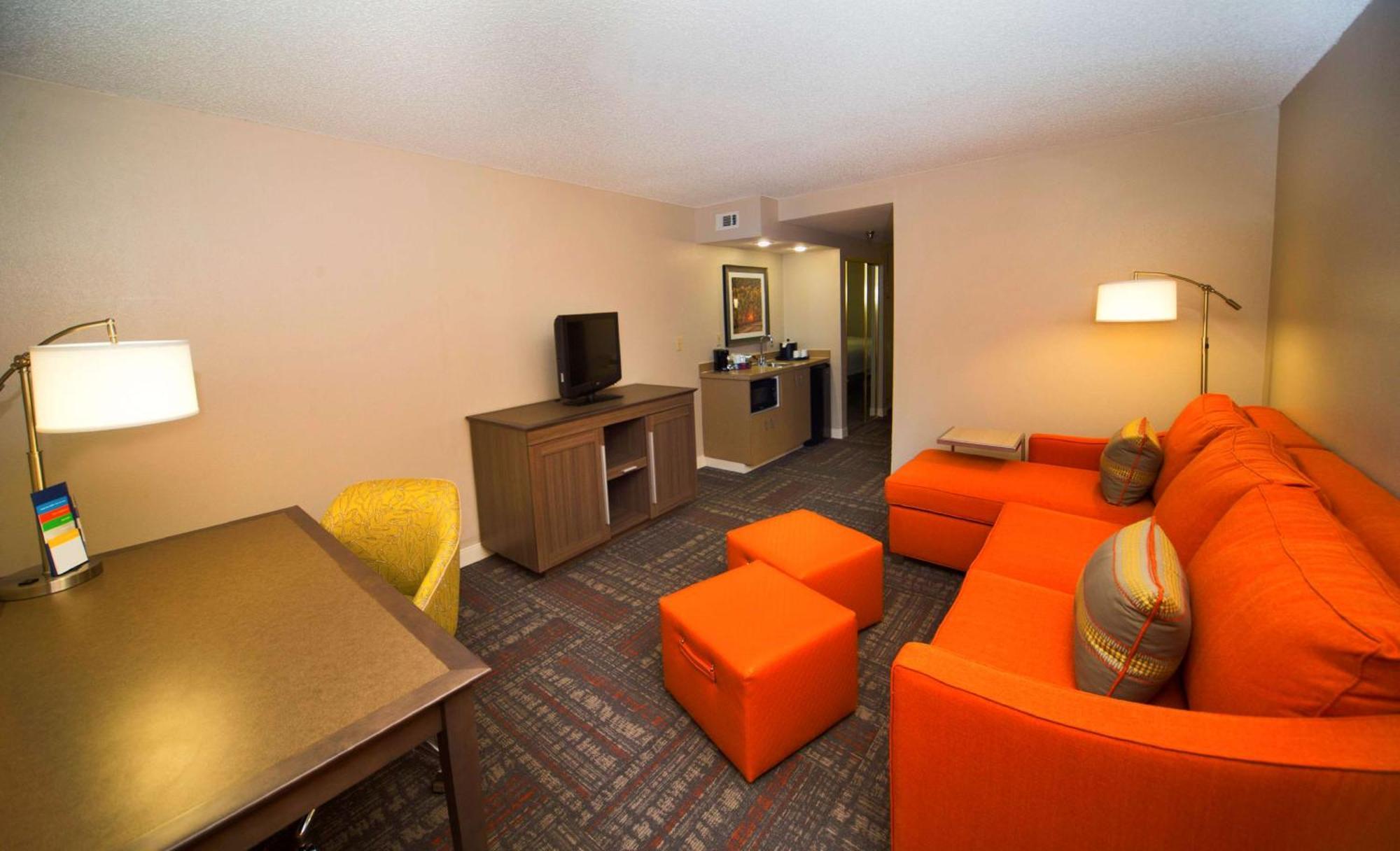 Studio Suite with Two Queen Beds and Sofa Bed - Non-Smoking