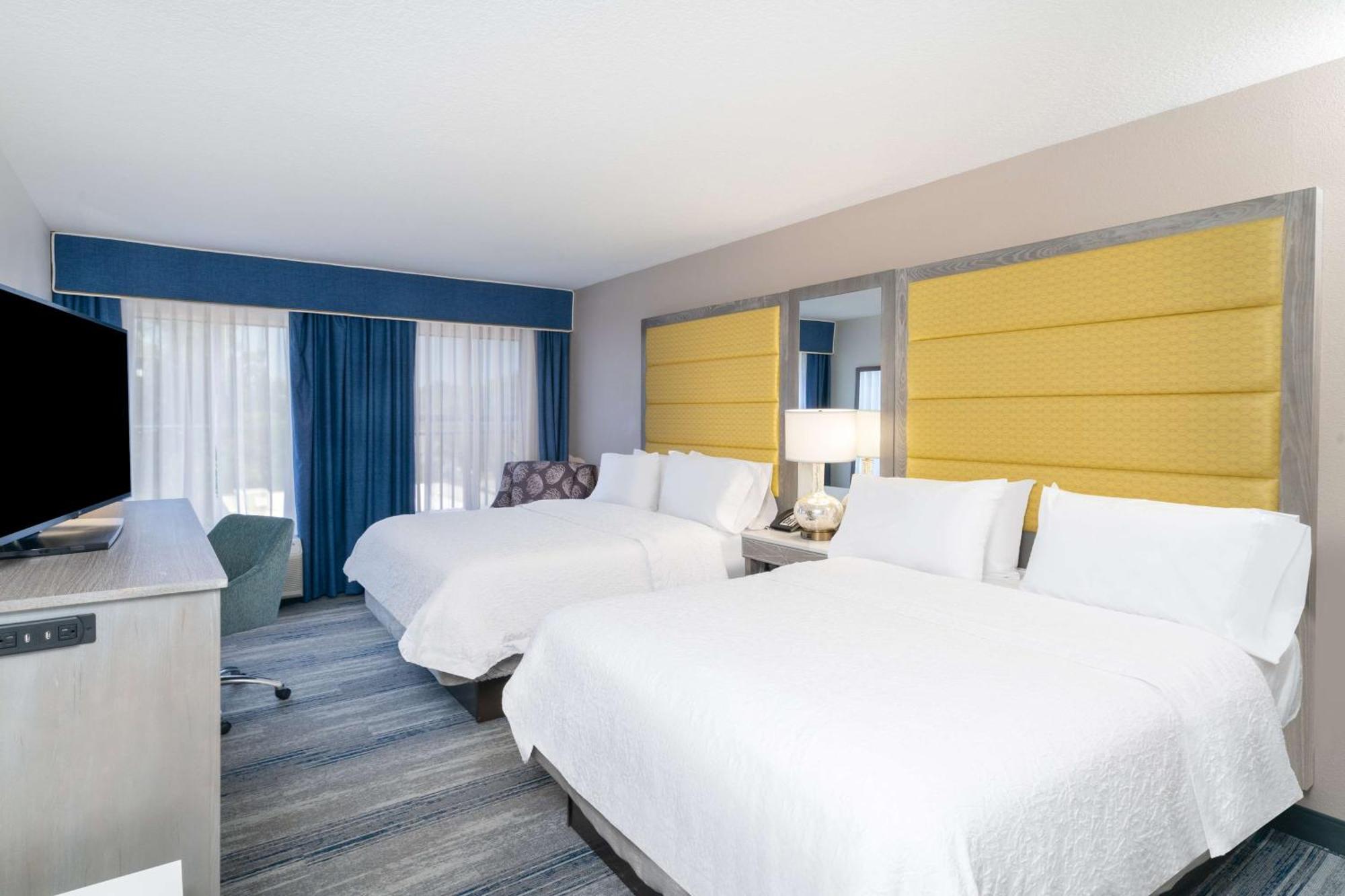 Room Two Queen Beds Non-Smoking