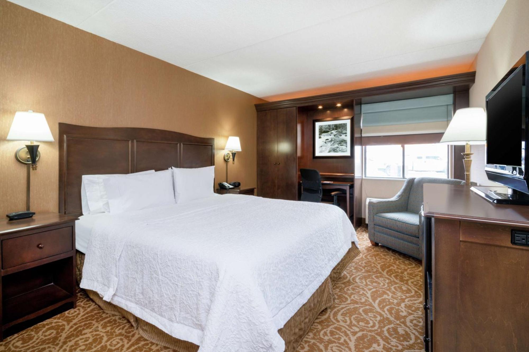 King Room - Mobility Access/Non-Smoking