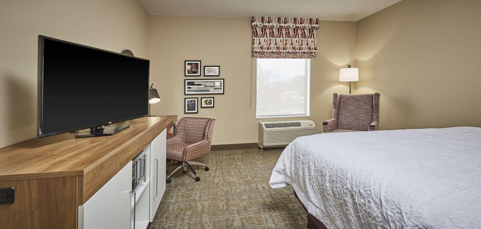 King Room - Non-Smoking