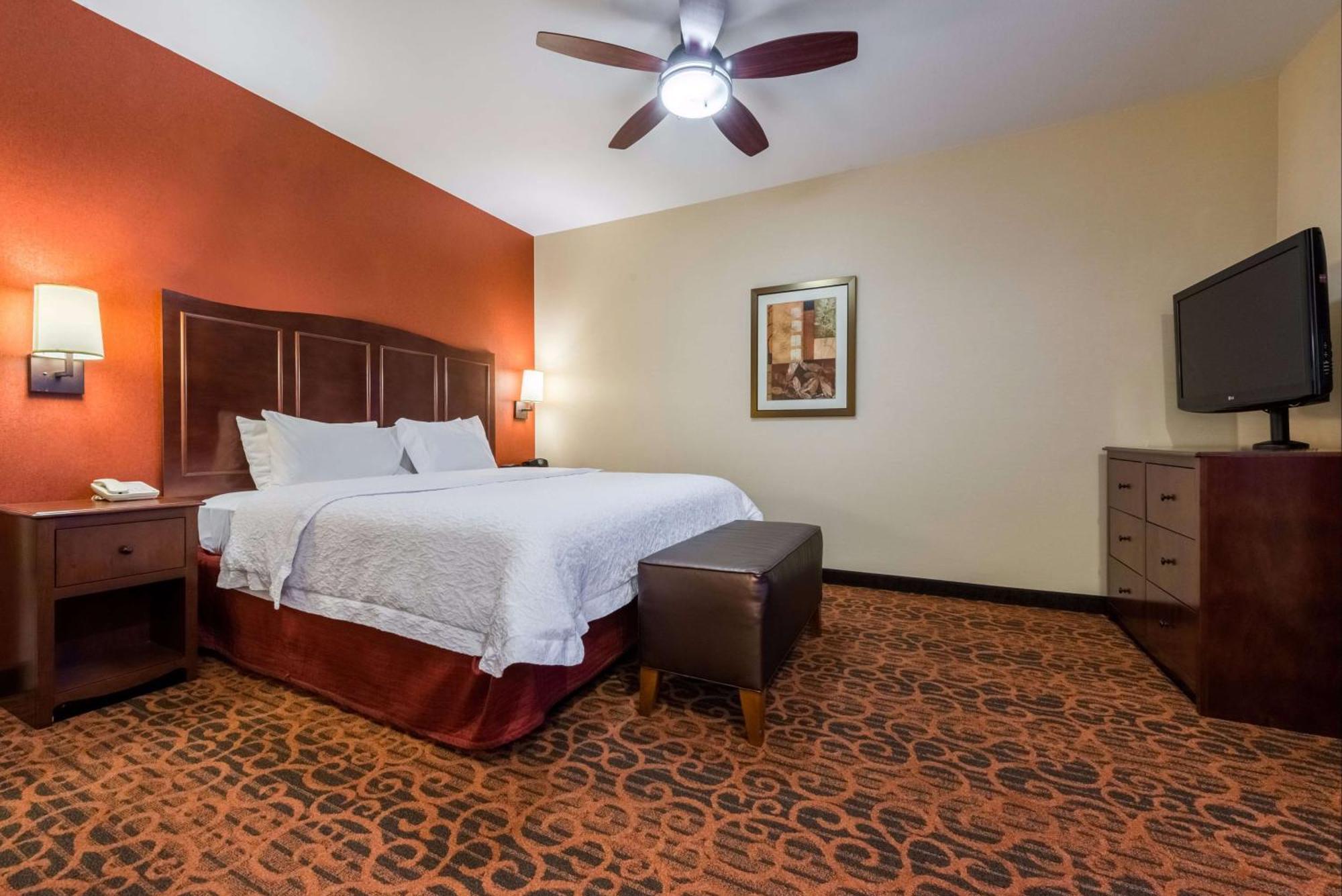 King Room,1551465949:JPEG