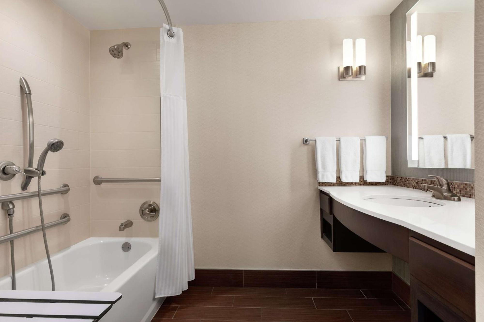 King Room Hearing Accessible