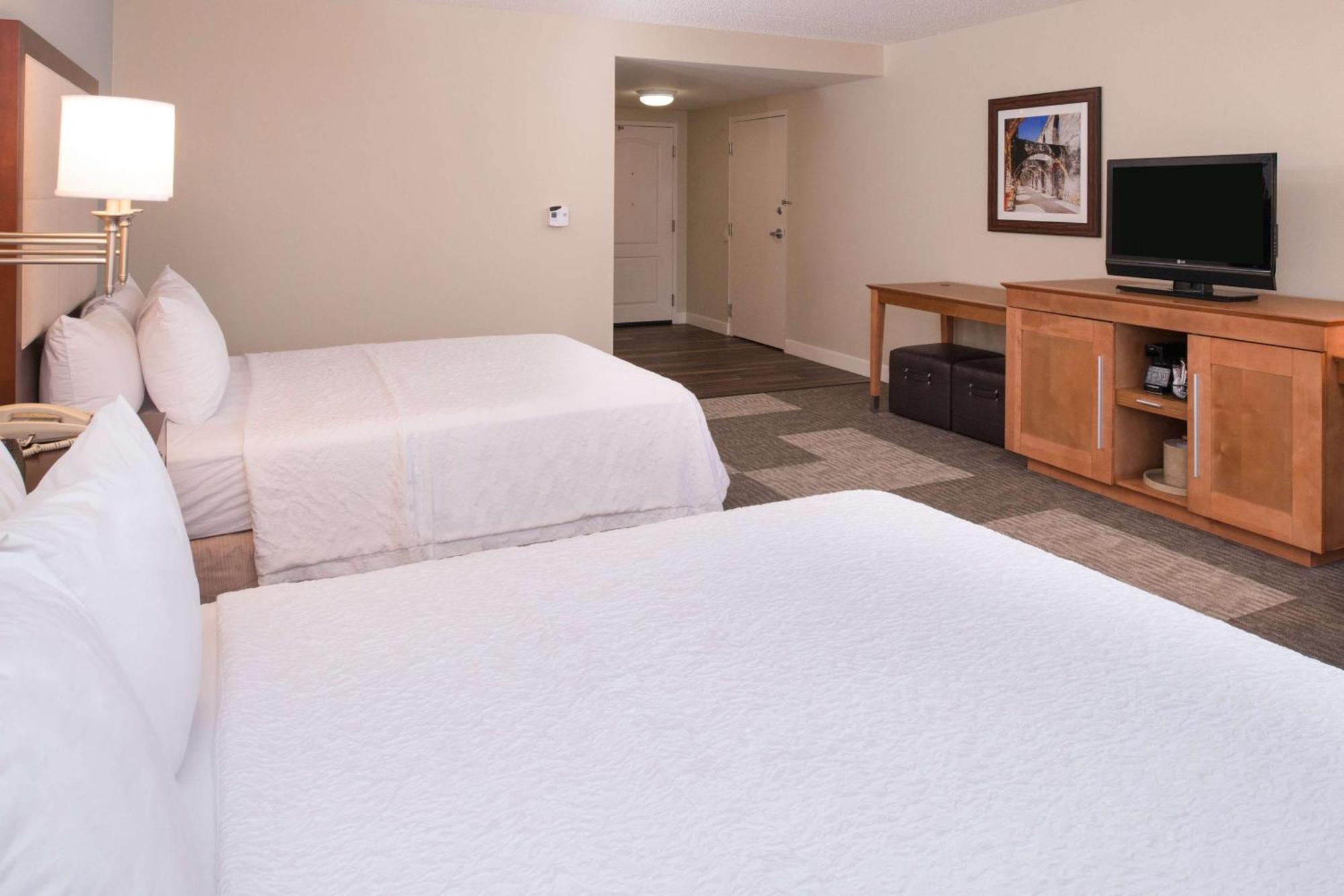 Queen Room with Two Queen Beds - Mobility and Hearing Access/Non-Smoking