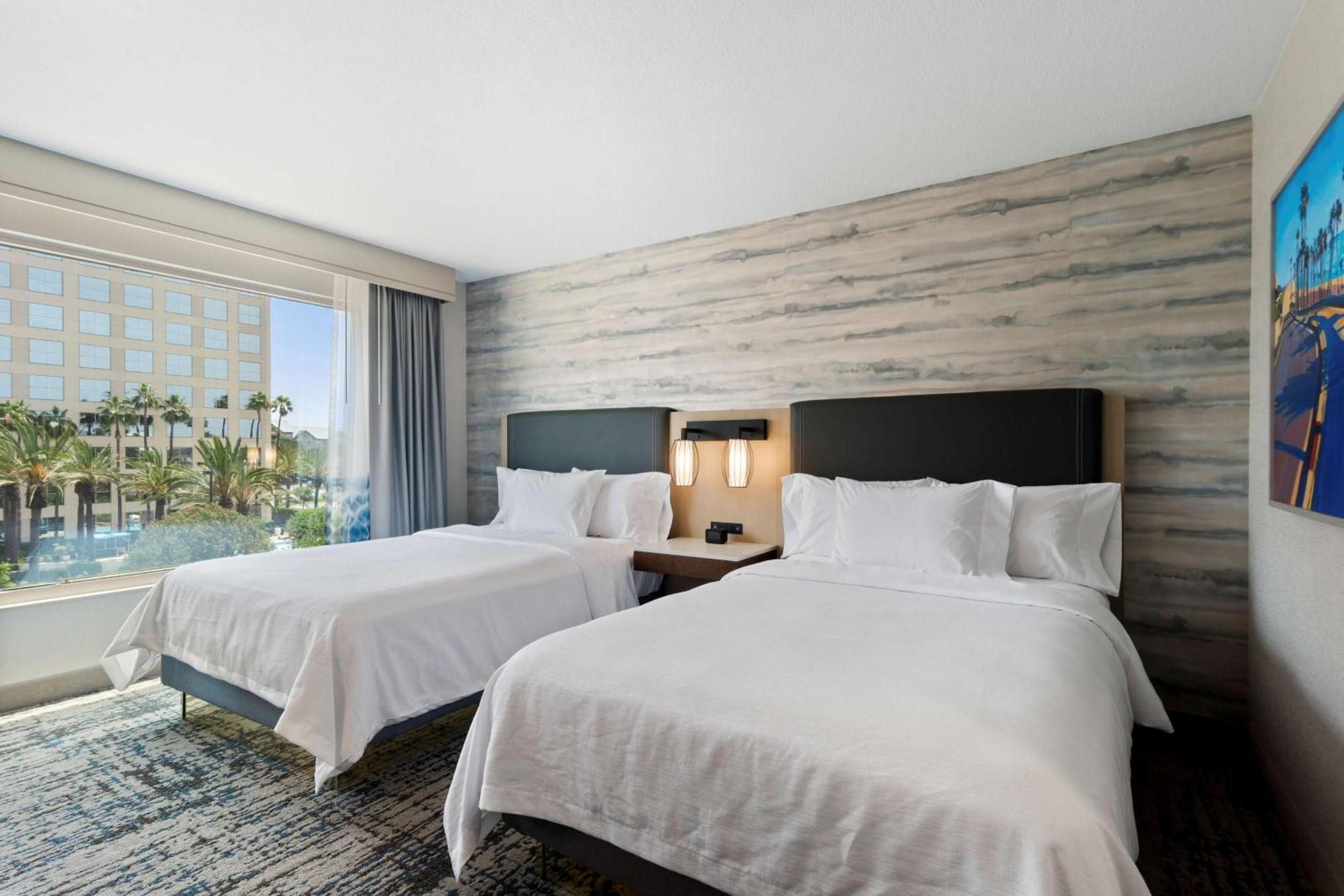 Double Suite Two Double Beds Non-Smoking