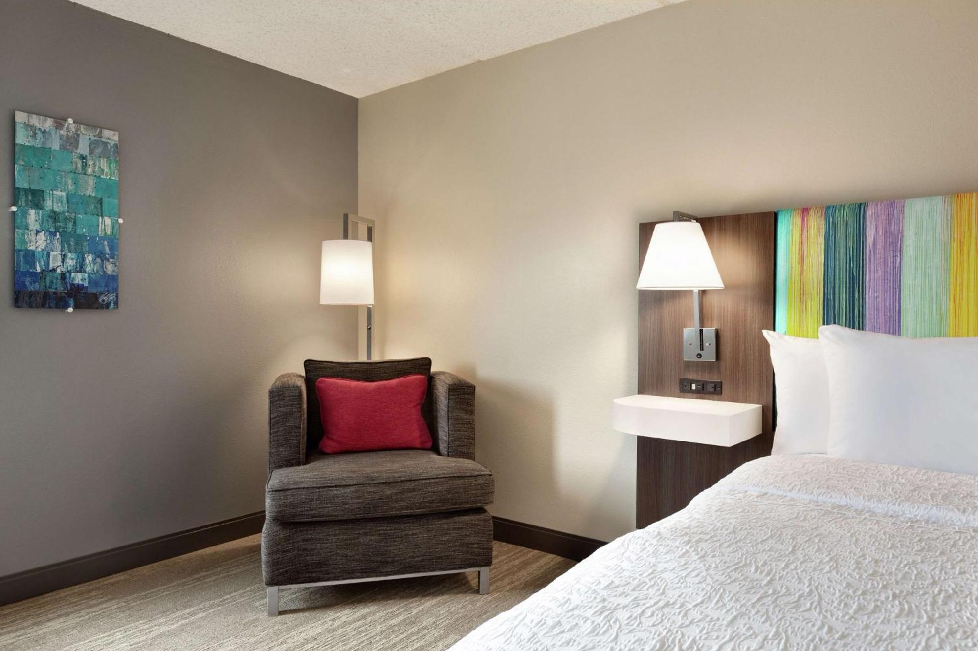 King Room Mobility Access or Non-Smoking