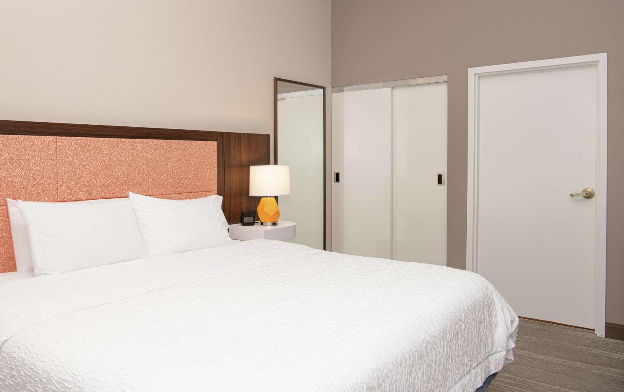 King Room - Mobility Access/Non-Smoking