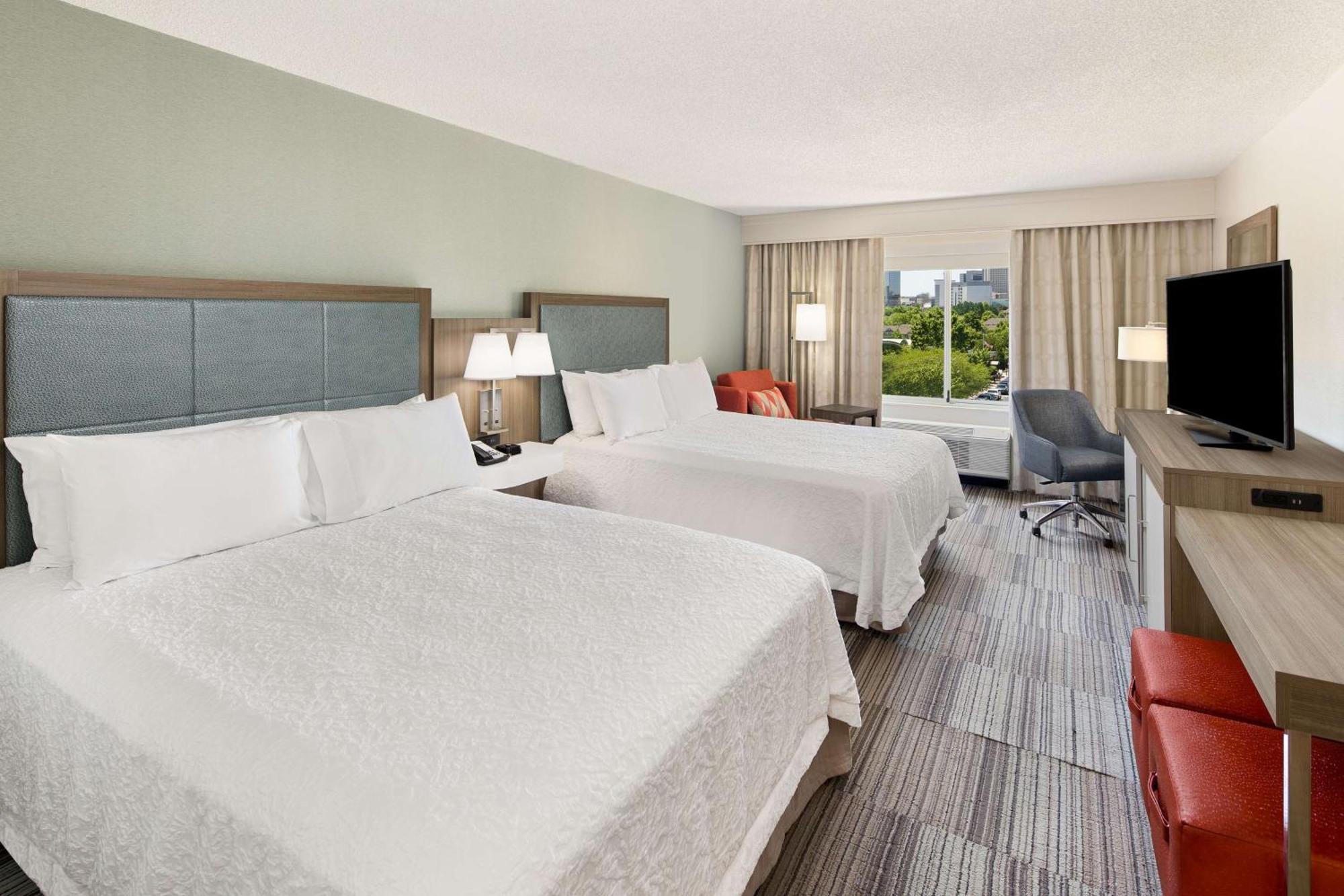 Room with Two Queen Beds - Non-Smoking