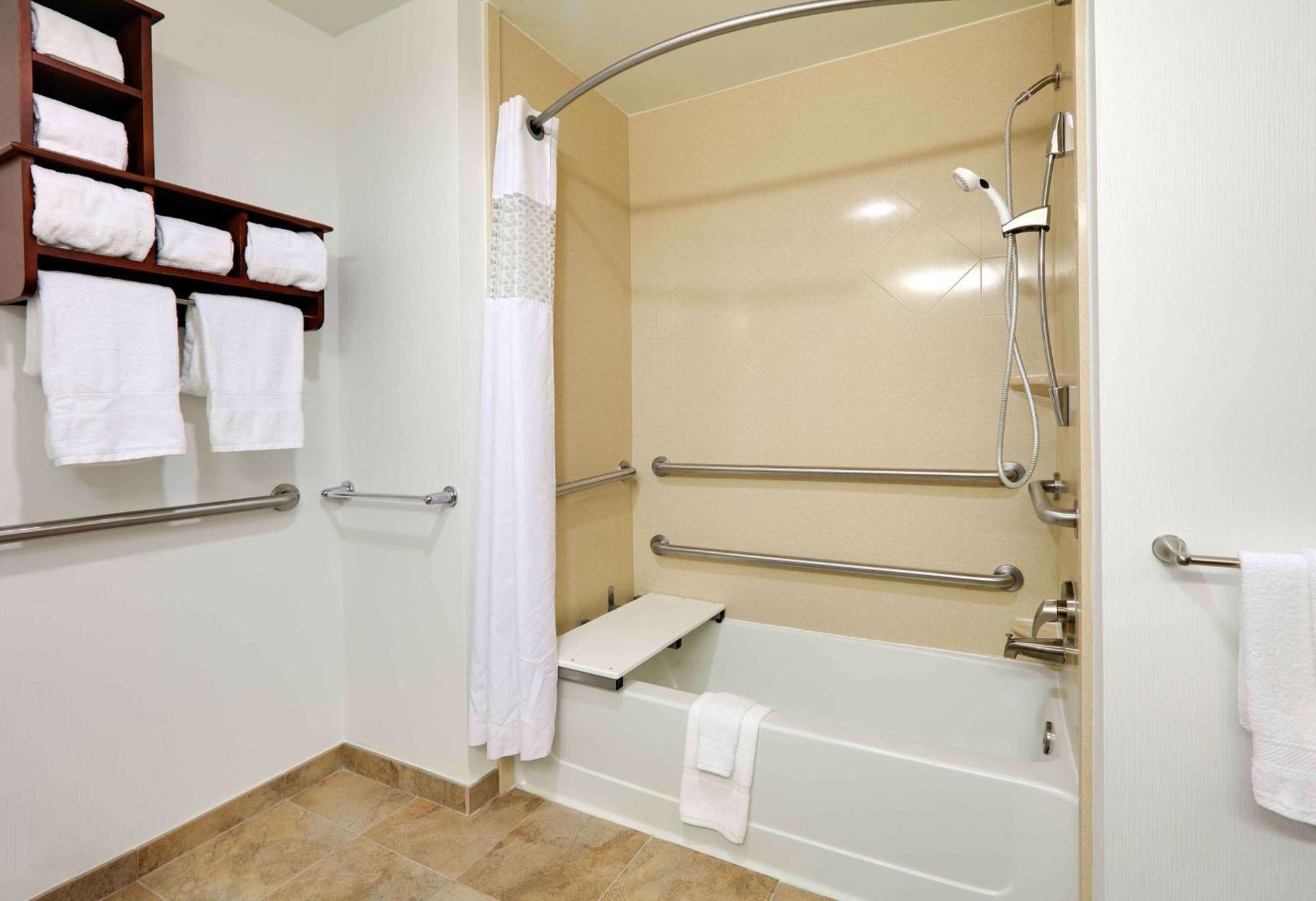 Queen Room with Two Queen Beds - Mobility and Hearing Access/Non-Smoking
