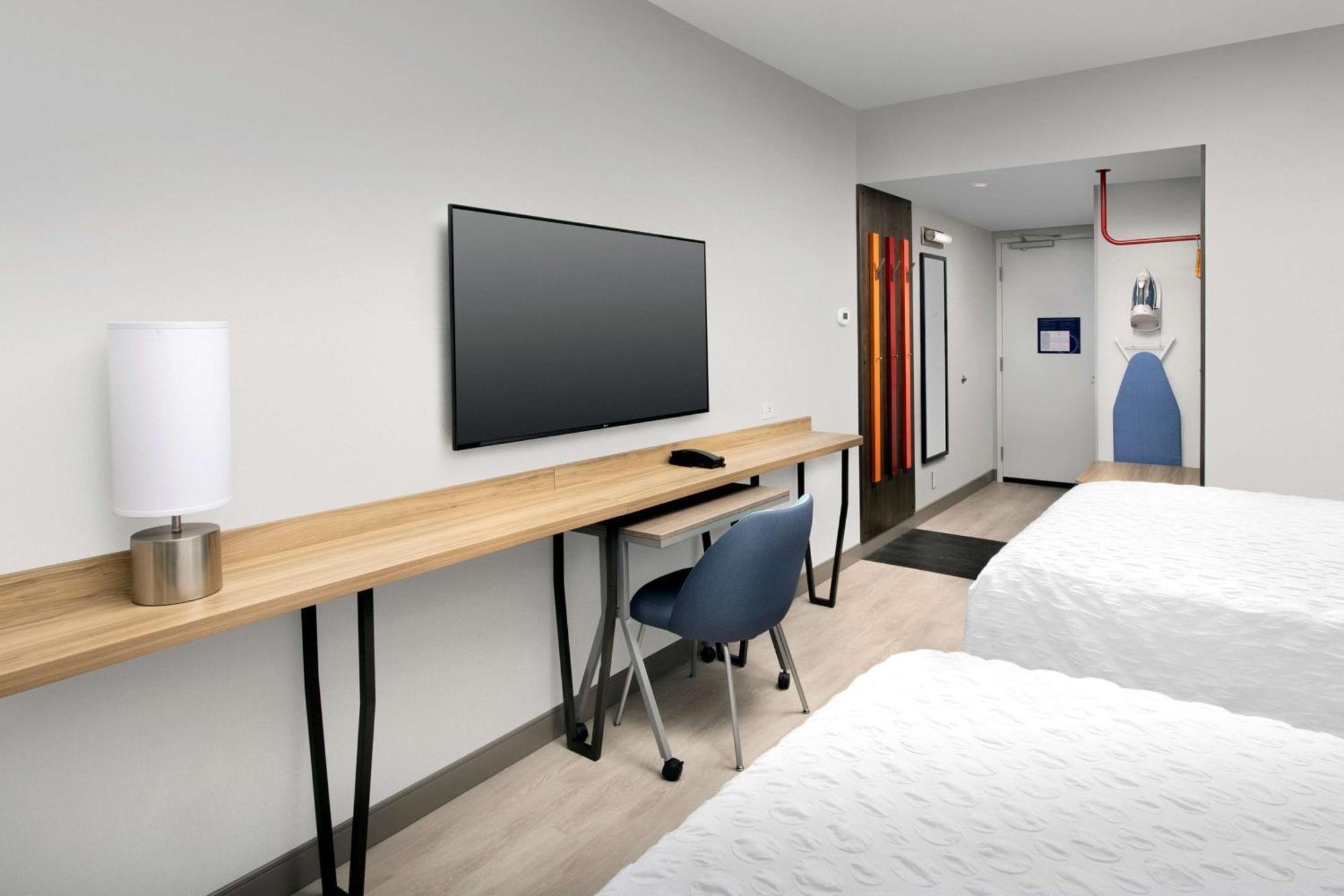 Queen Room with Two Queen Beds