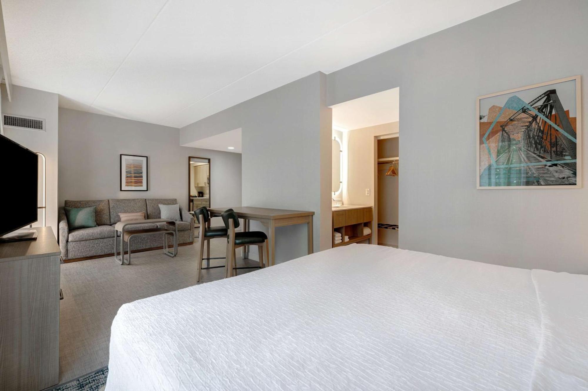 Suite Studio Lit King-Size