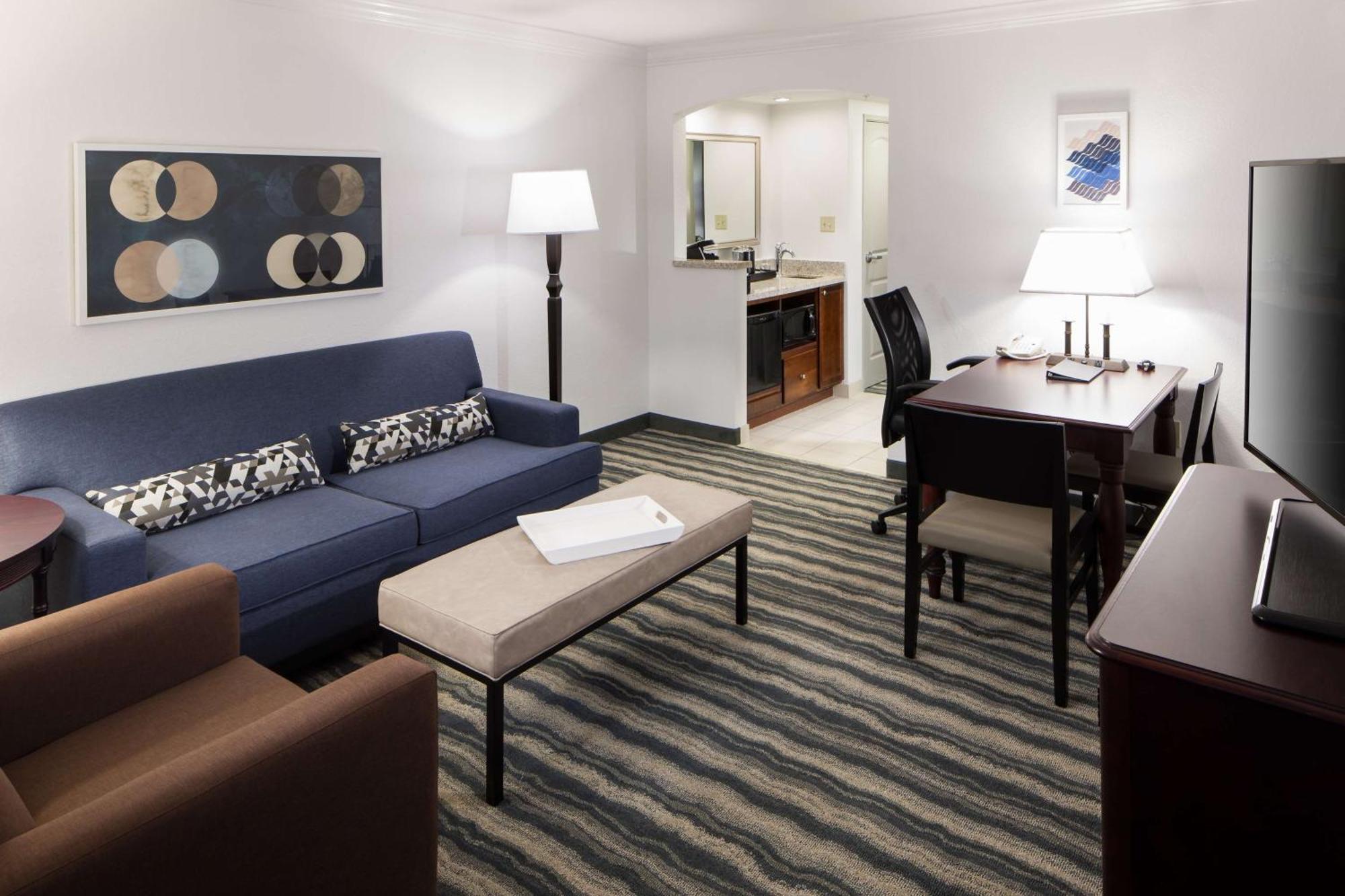 Suite Premium avec Lit King-Size - Non-Fumeurs