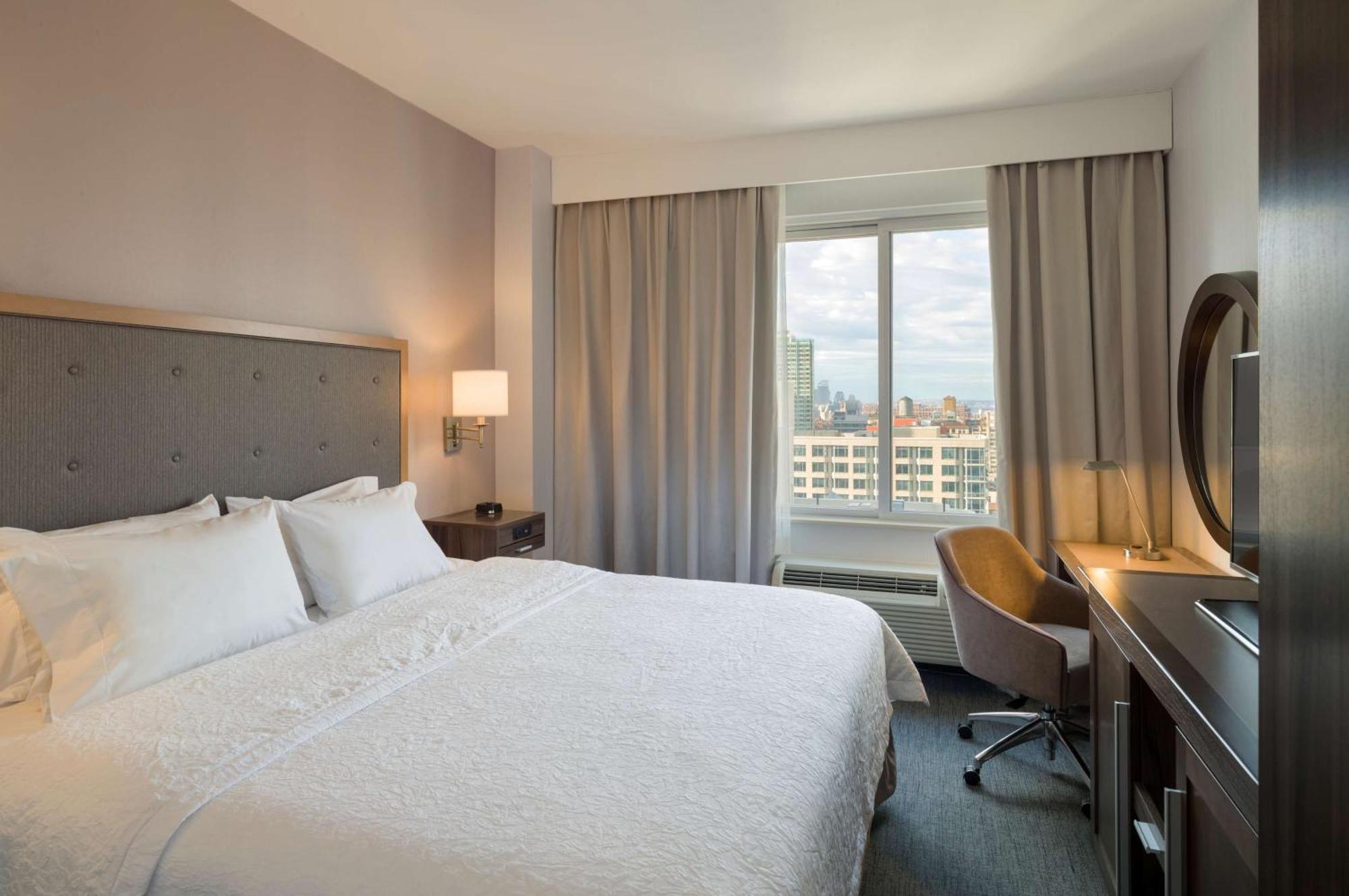 Superior King Room,1275885073:JPEG