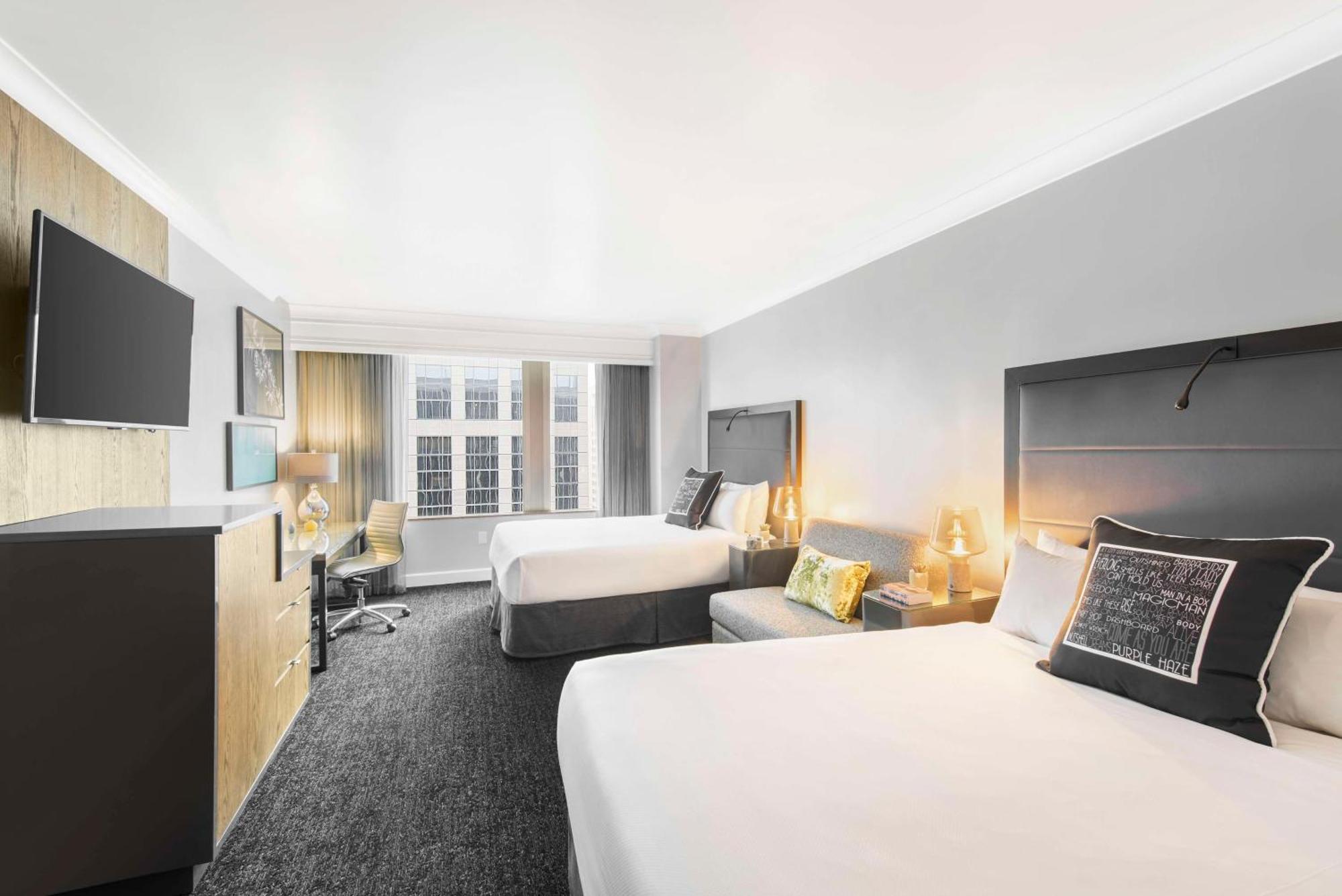 Queen Room Two Queen Beds