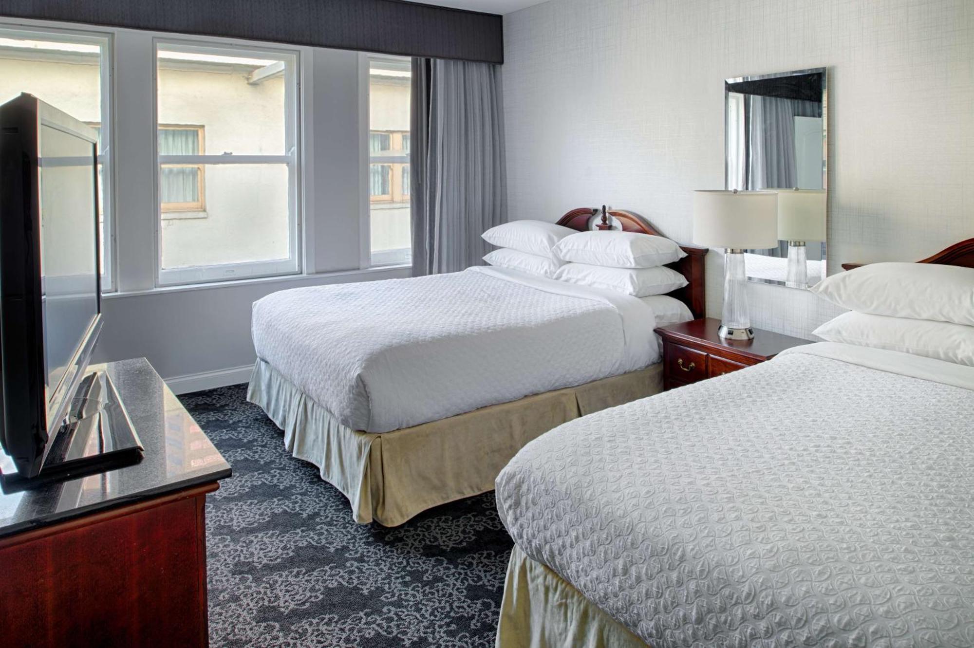 One-Bedroom Suite Two Queen Beds