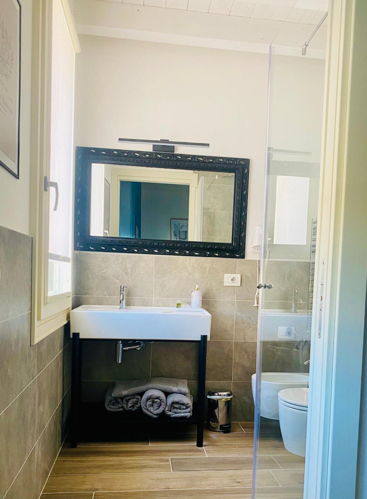Camera Matrimoniale con Bagno Privato