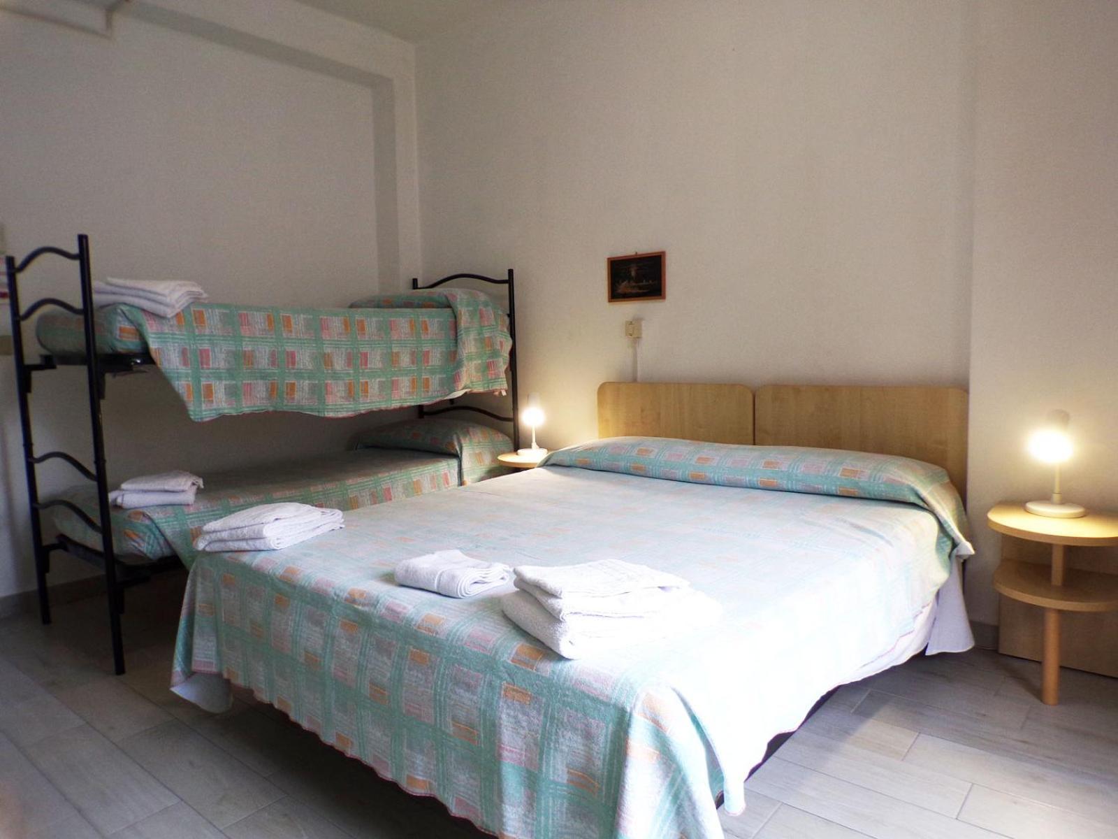 Economy Double Room,1552722139:JPEG