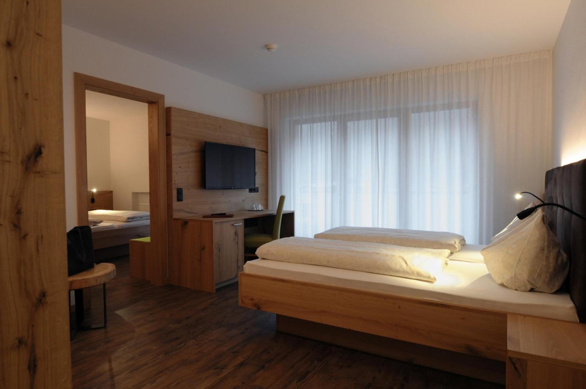 Family Suite,1694544152:JPEG