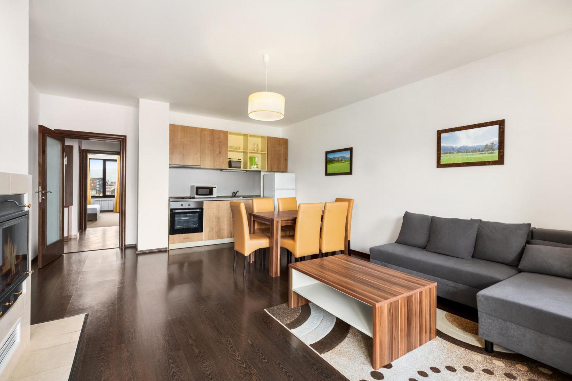 Deluxe Studio Suite