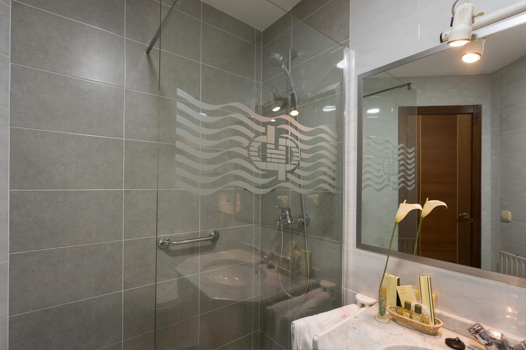 Double or Twin Room Extra Bed,1191972829:JPEG