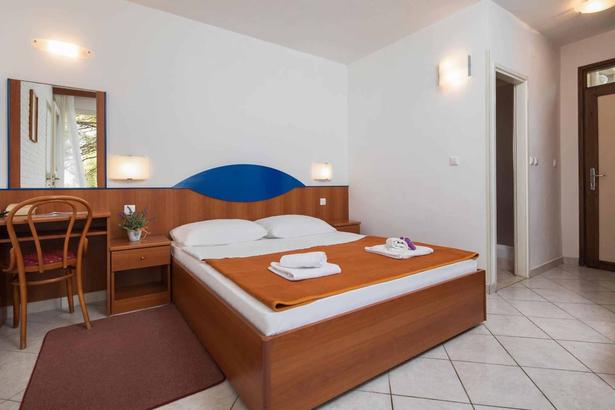 Double Room Terrace,1219591534:JPEG