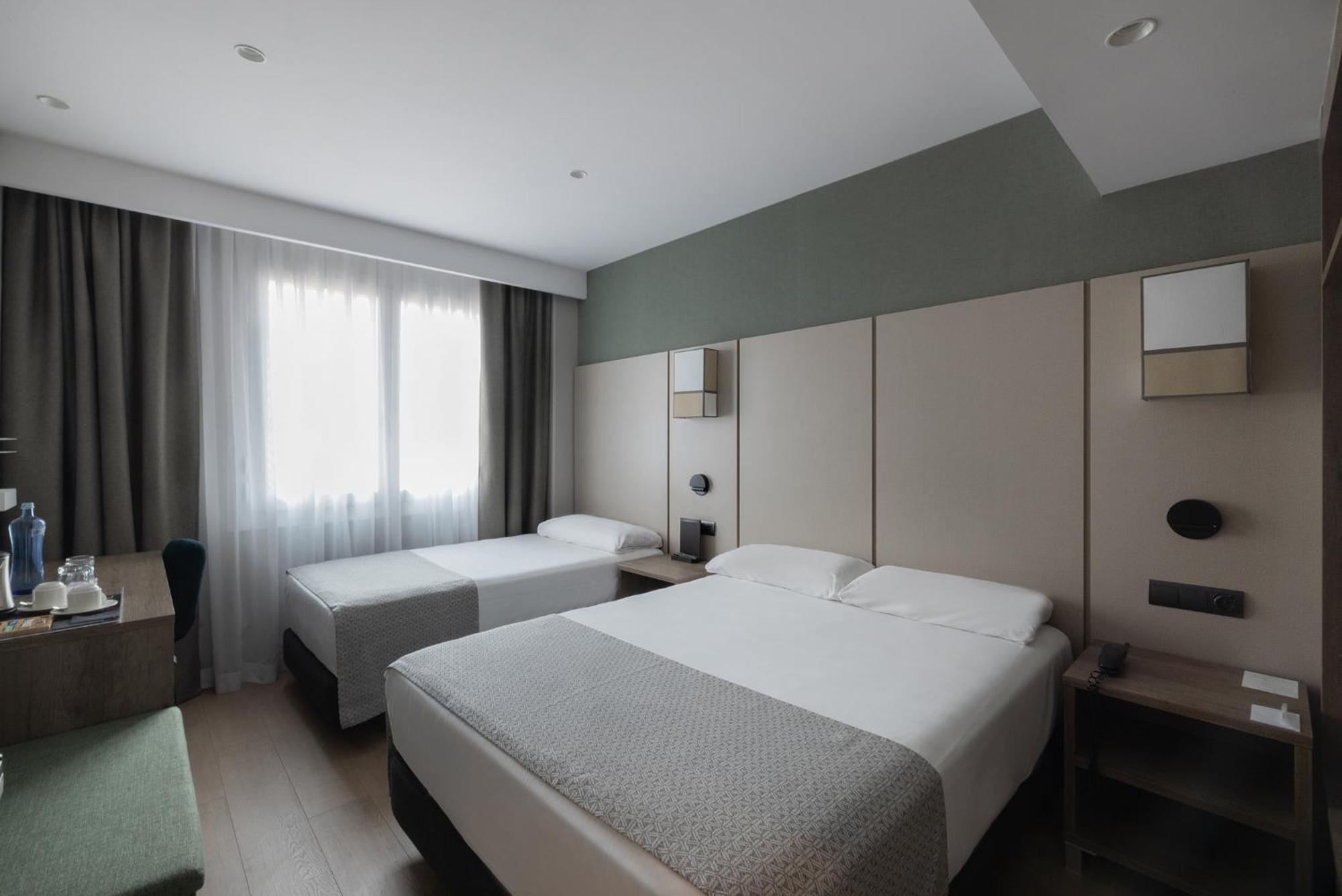 Triple Room,1554120421:JPEG