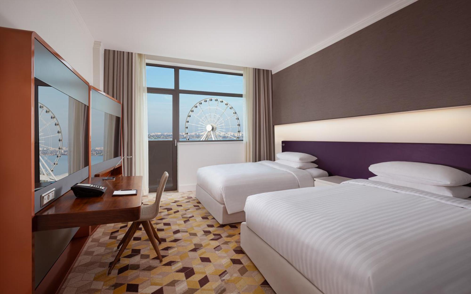 Guest room 2 Twin or Single Beds Sea view