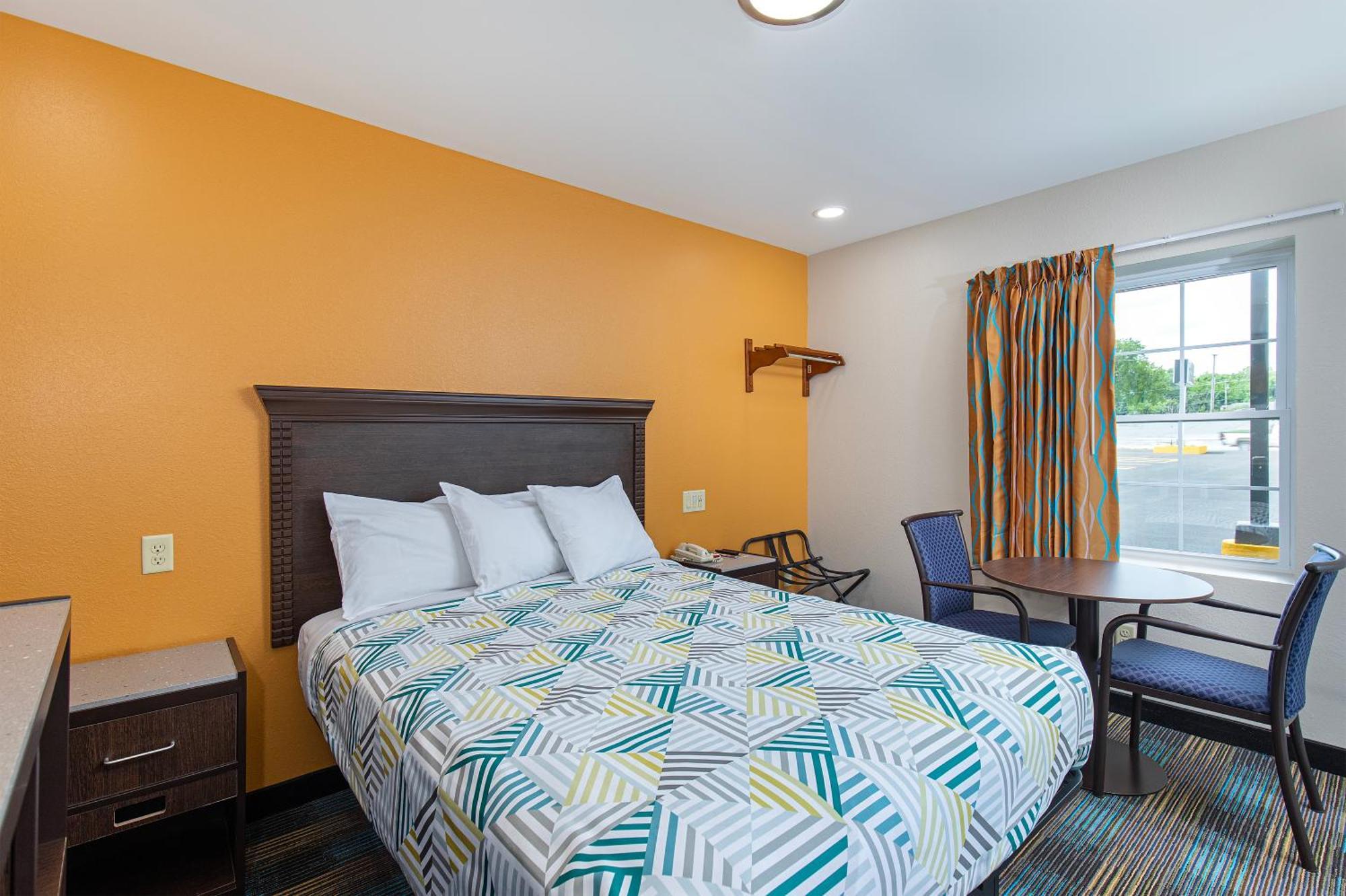 Economy Single Room