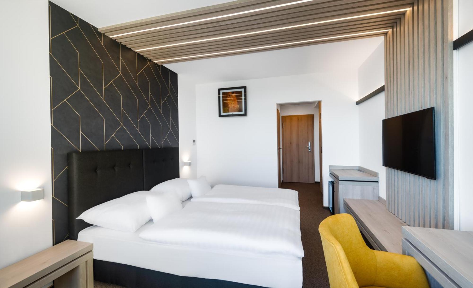 Standard Double or Twin Room with Balcony