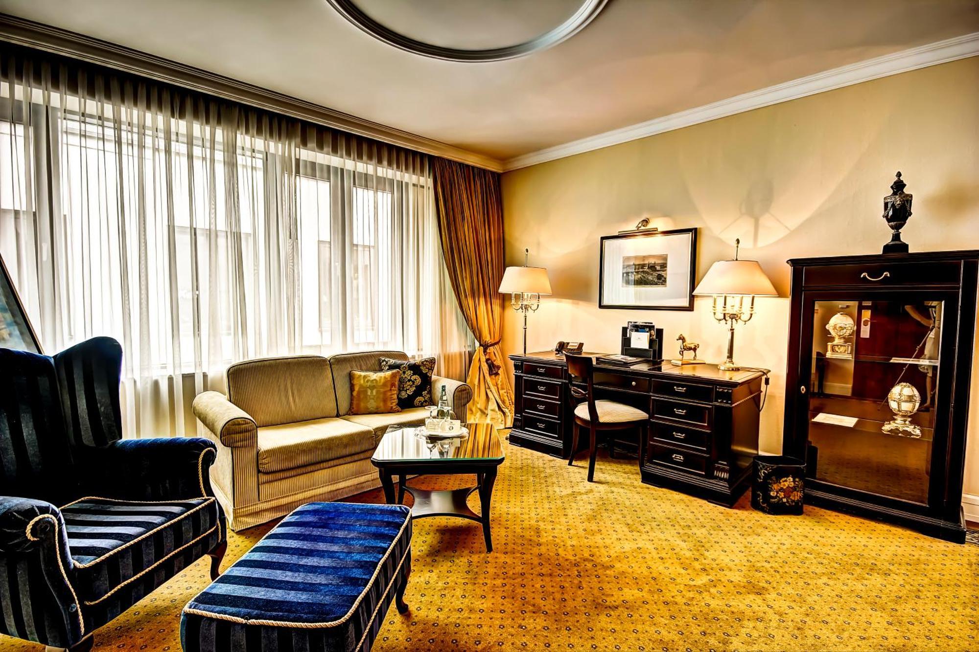 Suite Ejecutiva con vistas