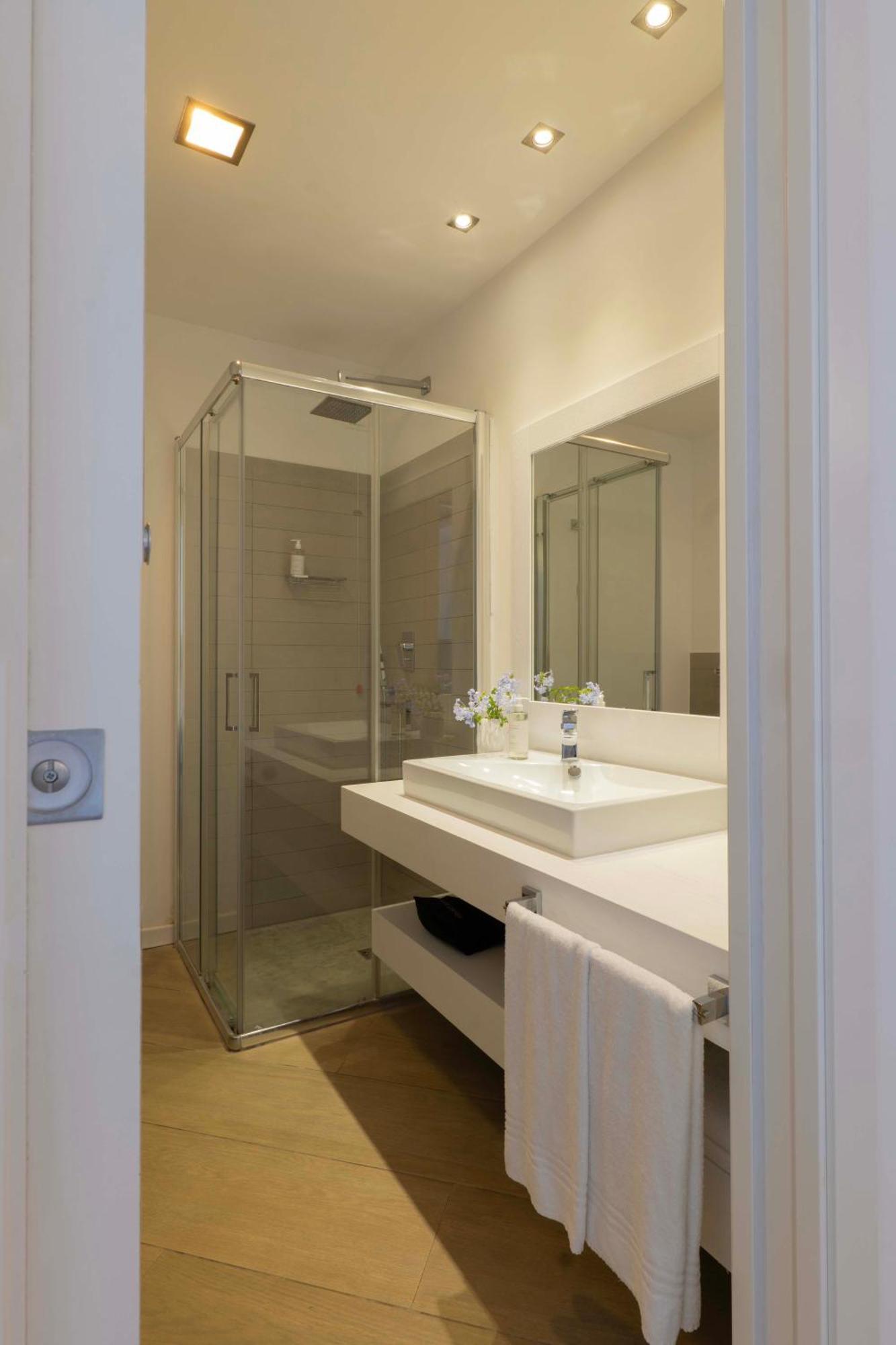 Deluxe Double or Twin Room,1555884646:JPEG