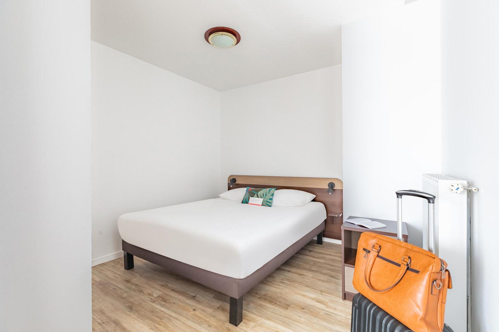 Apartment,1556386540:JPEG