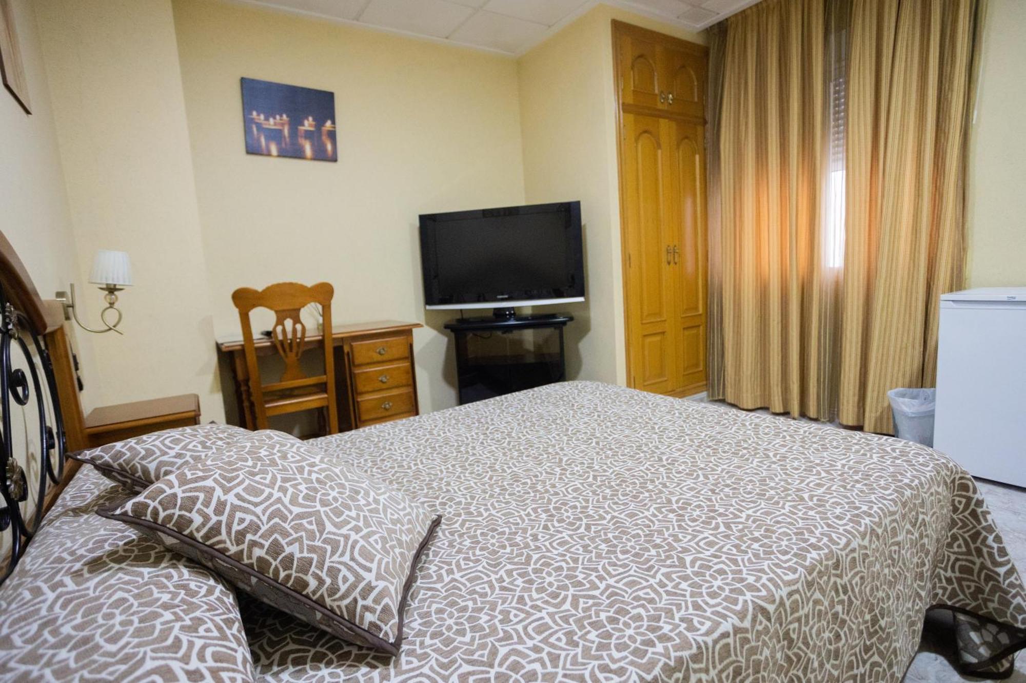 Large Double Room
