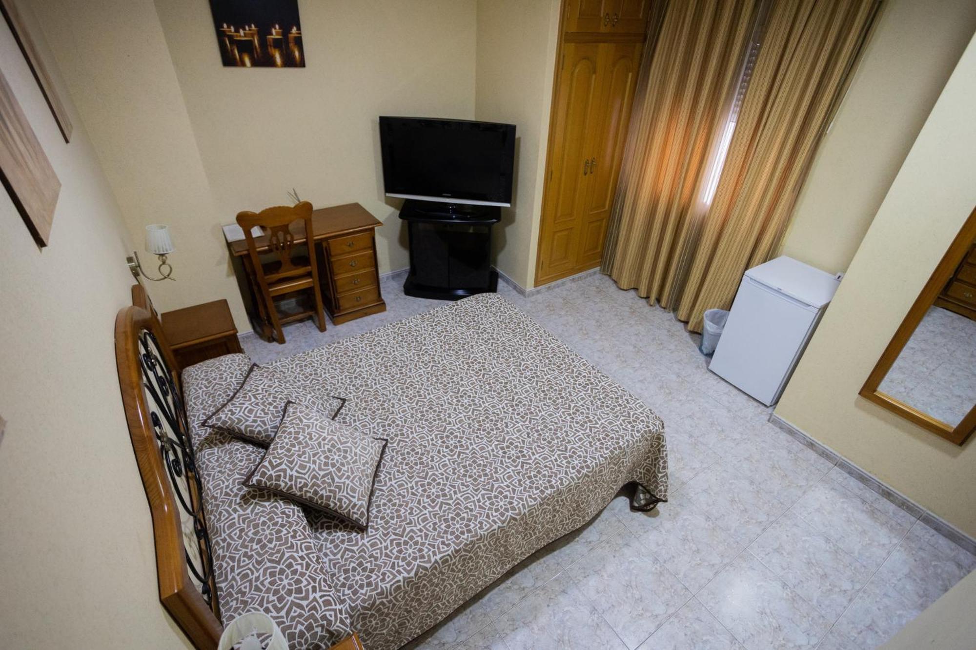 Large Double Room