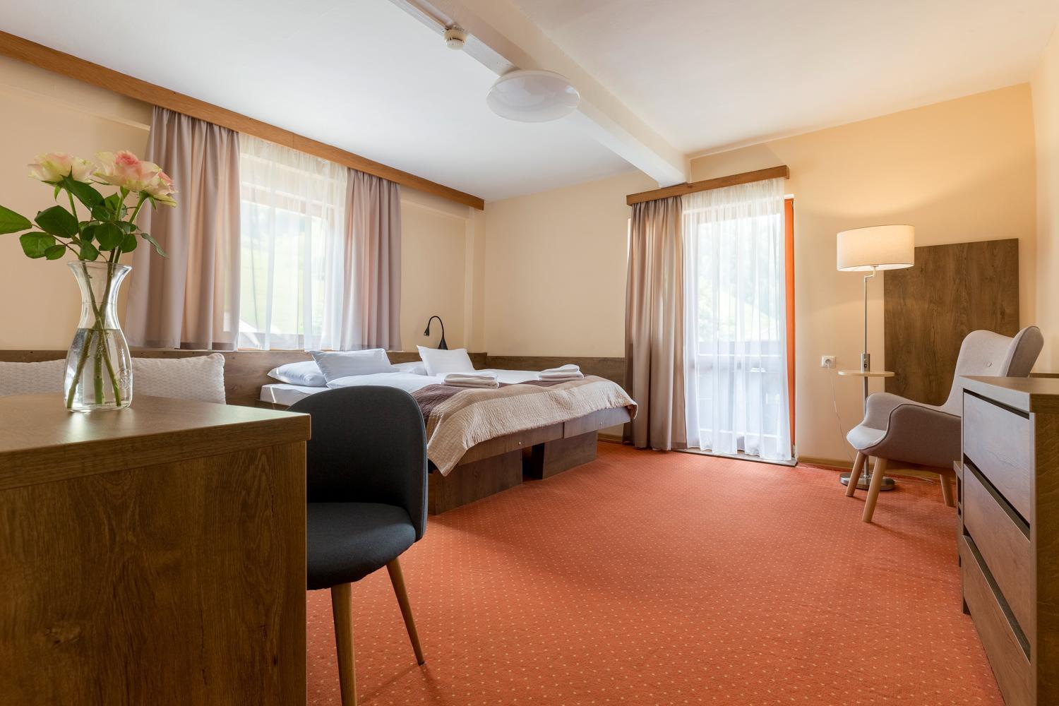Standard Triple Room Balcony,1556713870:JPEG
