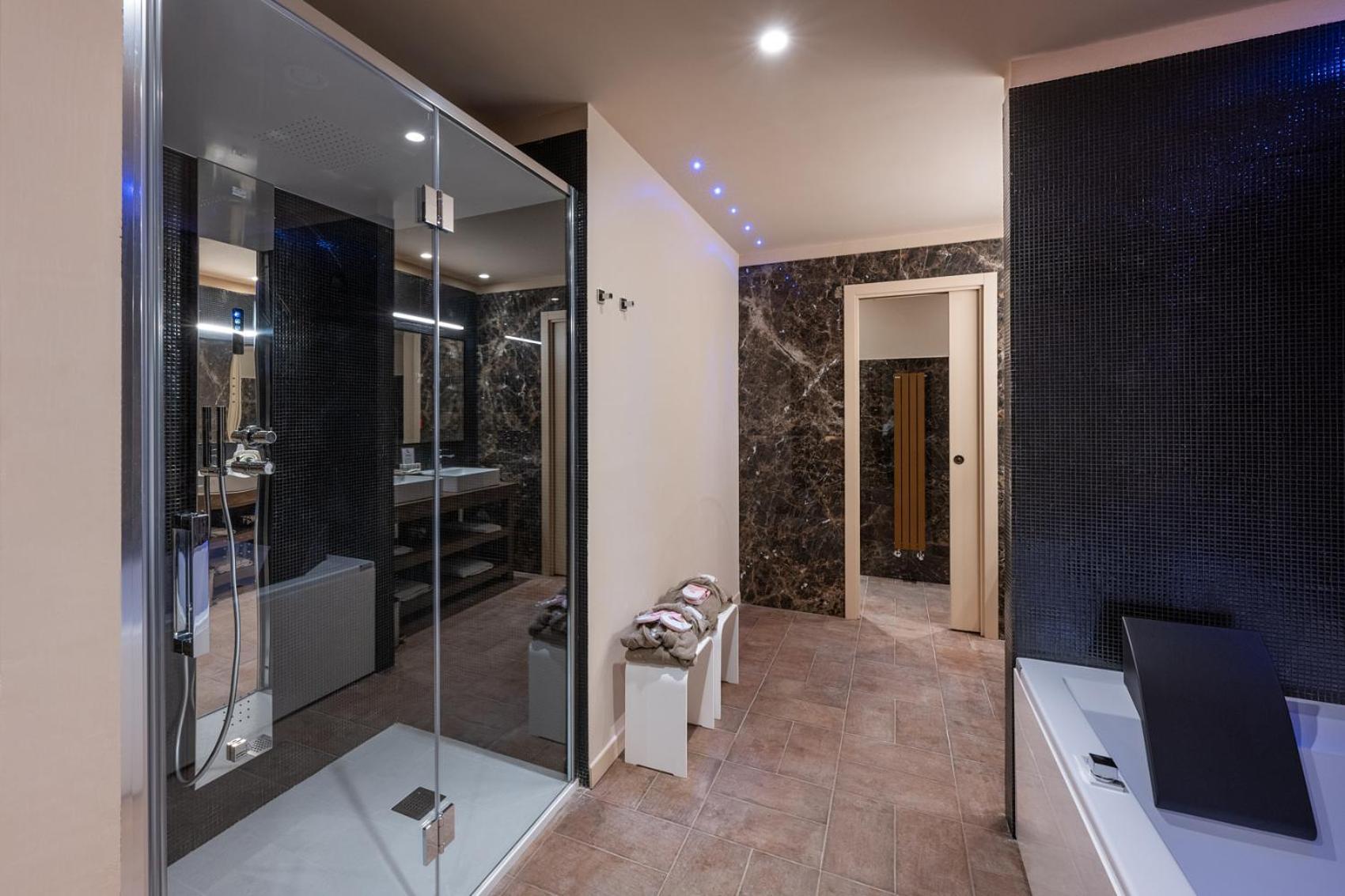 Executive Suite Wellness - Annex